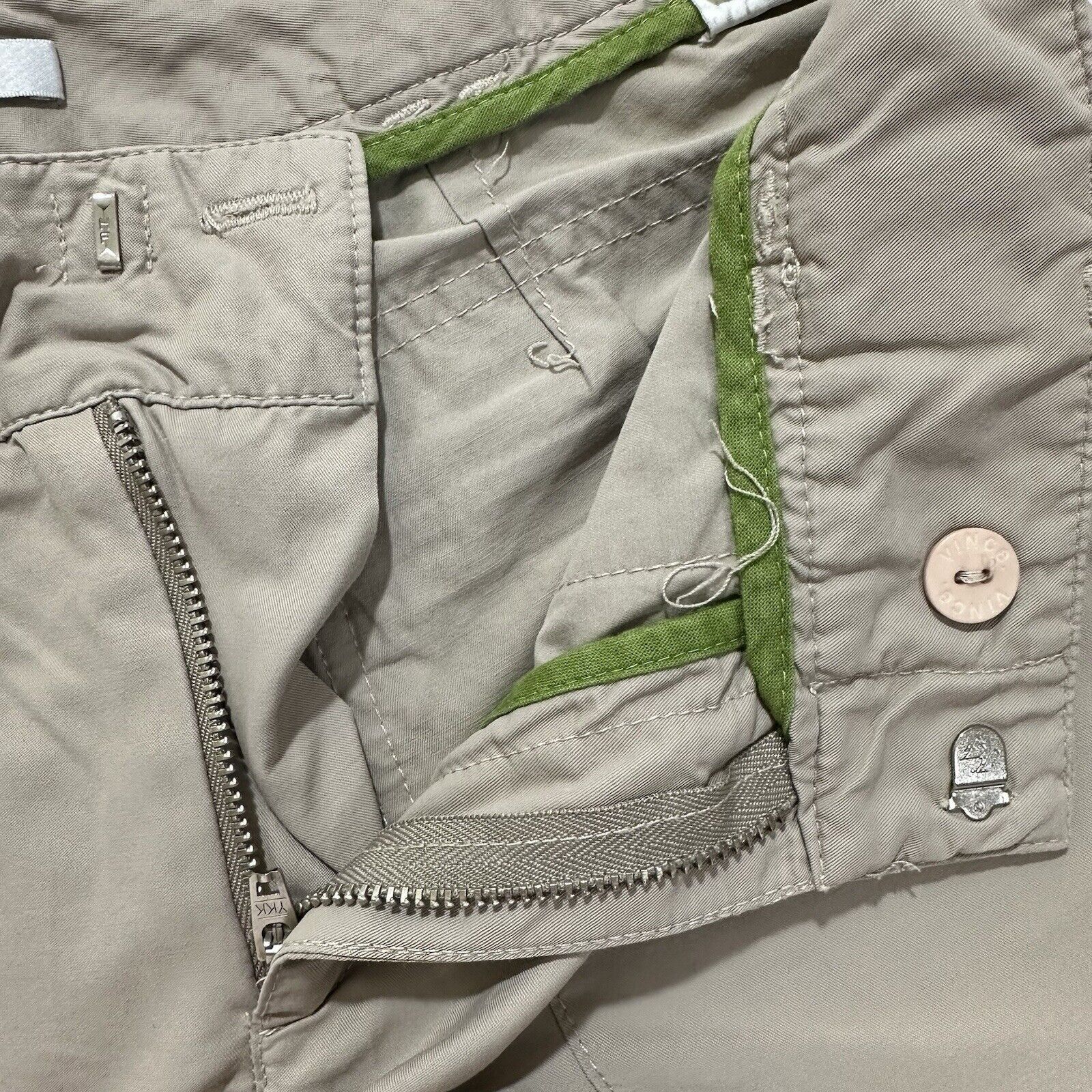 Vince Vince 2 Capri Chino Beige Pants Flat Front Zip Ankles Size 26" / US 2 / IT 38 - 6 Thumbnail