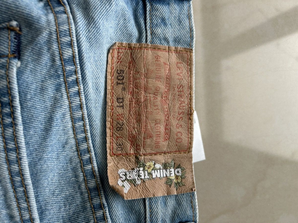 DENIM TEARS × Levi's Denim Tears Light Logo Denim Size US 28 / EU 44 - 3 Thumbnail