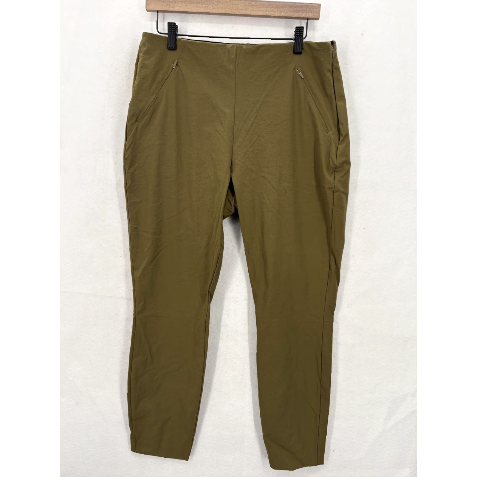 Duluth Trading Company Duluth Womens Pants Skinny Ankle 12 Green Nylon Spandex Stretch Pockets Zipper Travel Workwear Casual 27in Inseam Fatigue Flexcellent Size 34" / US 12 / IT 48 - 2 Thumbnail