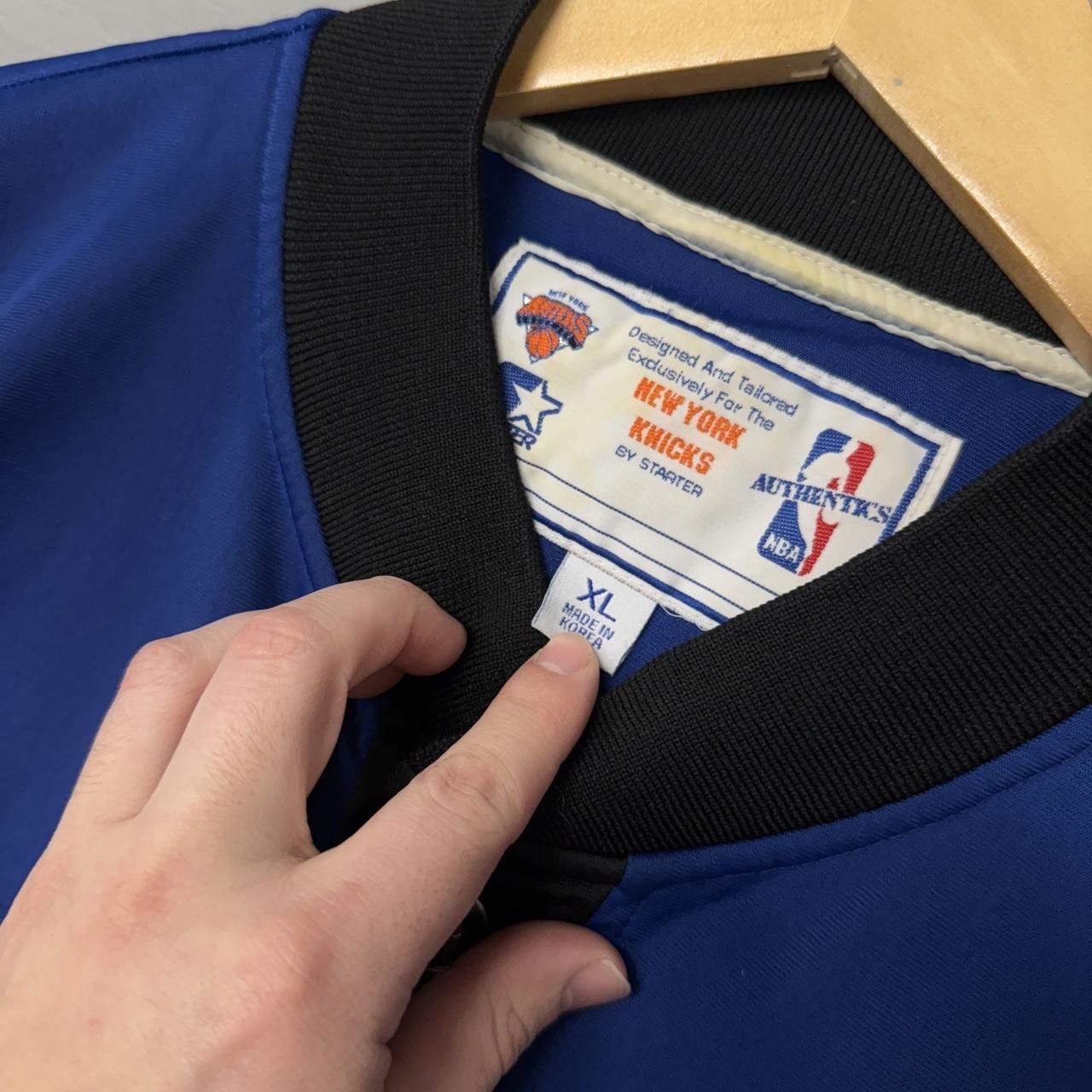 Starter Vintage Starter New York Knicks Team Issued Warmup Jacket XL Size US XL / EU 56 / 4 - 2 Thumbnail