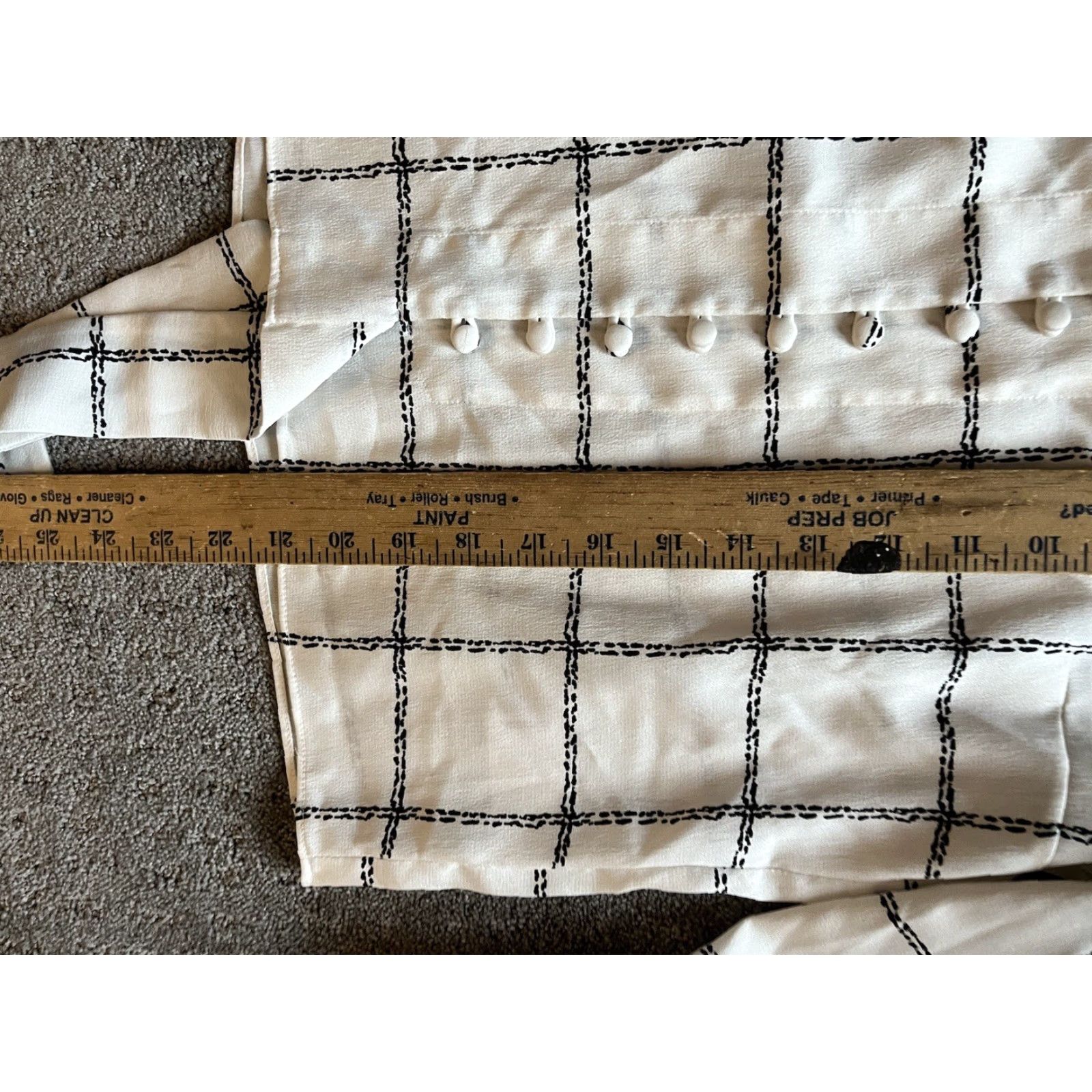 Express EXPRESS Tie Front Windowpane Blouse Women's White XS Cropped Long Sleeve V-Neck Polyester Top Size XS / US 0-2 / IT 36-38 - 5 Thumbnail