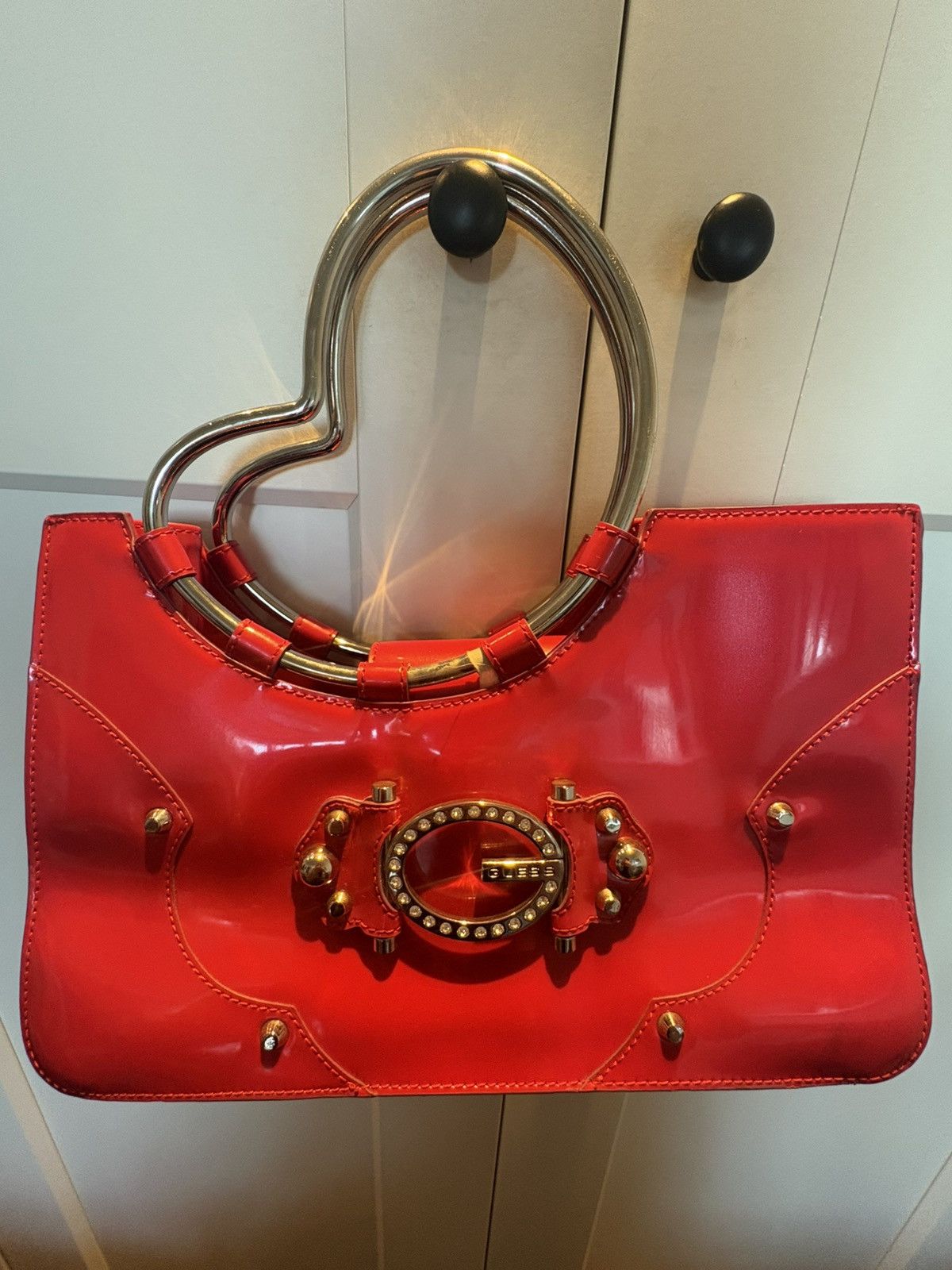 Guess Guess Vintage Red Patent Heart Handle Bag – Y2K Size ONE SIZE - 3 Thumbnail