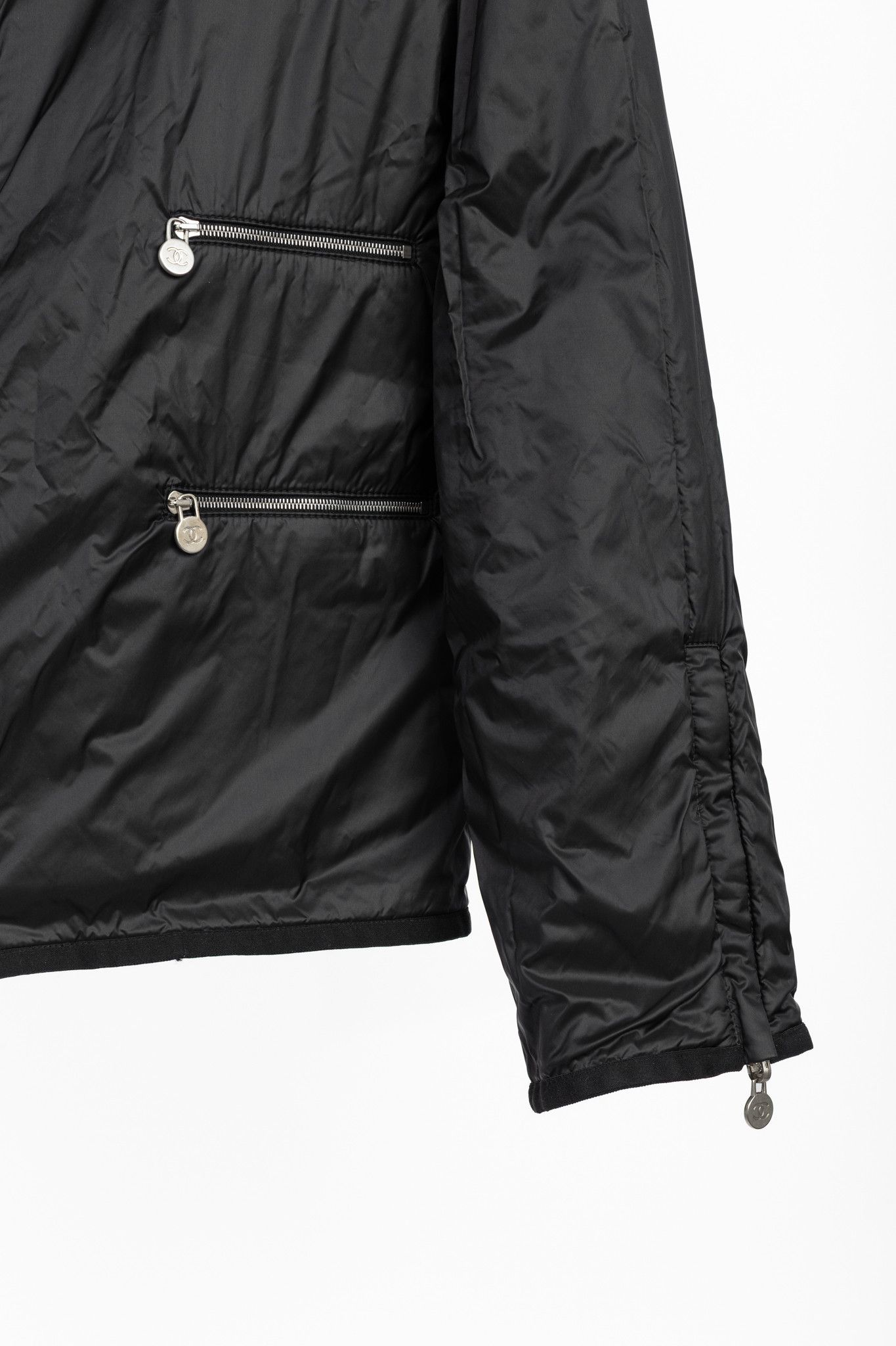 Chanel Chanel Reversible Grey Tweed-Printed & Black Nylon Jacket Size L / US 10 / IT 46 - 10 Thumbnail