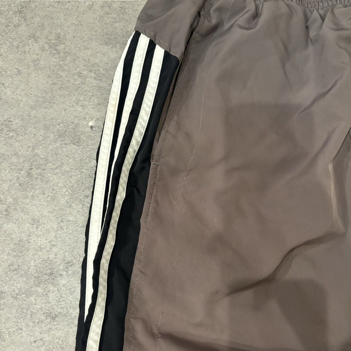 Adidas Y2k gray adidas 3 stripe lined track pants Size US 30 / EU 46 - 3 Thumbnail