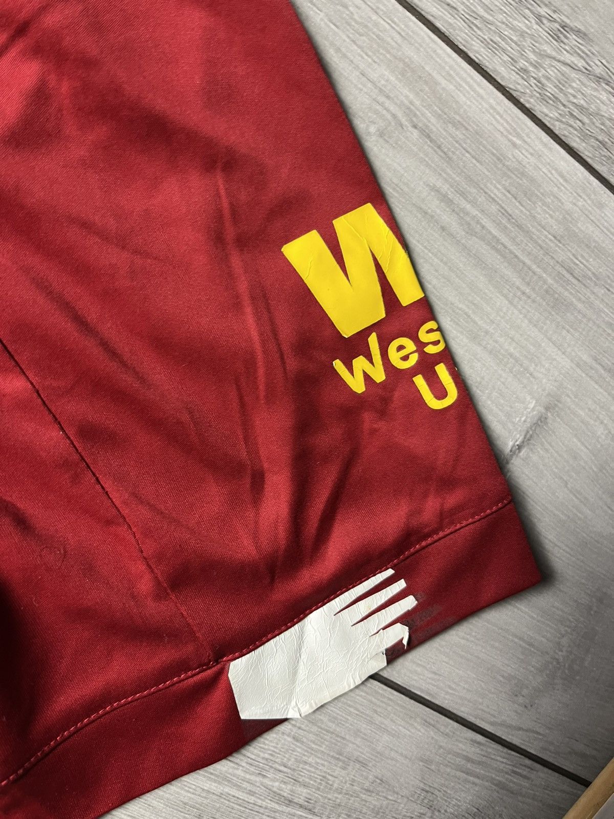 New Balance LIVERPOOL 2019/20 HOME FOOTBALL SOCCER JERSEY NEW BALANCE Size US XL / EU 56 / 4 - 7 Thumbnail