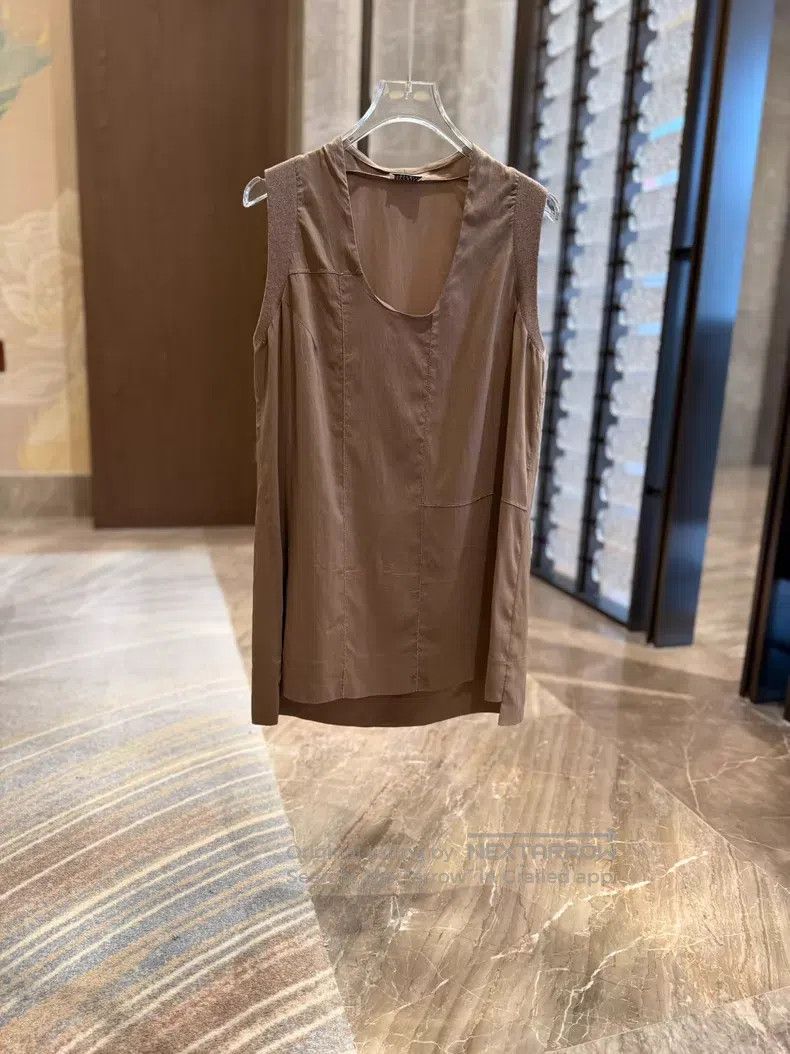 Brunello Cucinelli Brunello Cucinelli Silk Sleeveless Top Size M / US 6-8 / IT 42-44 - 1 Thumbnail