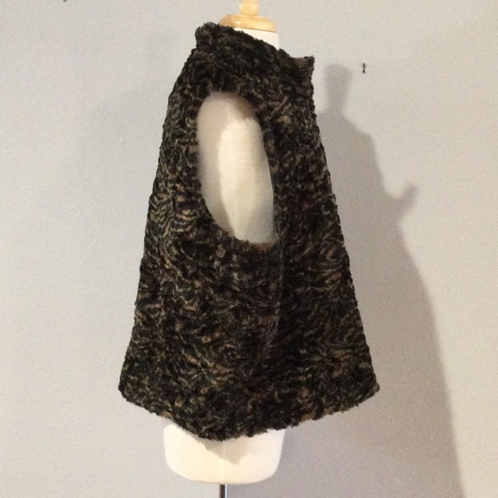 Other Blue Jean & Animal Print Reversible Vest Unknown Measurement Size ONE SIZE - 14 Thumbnail
