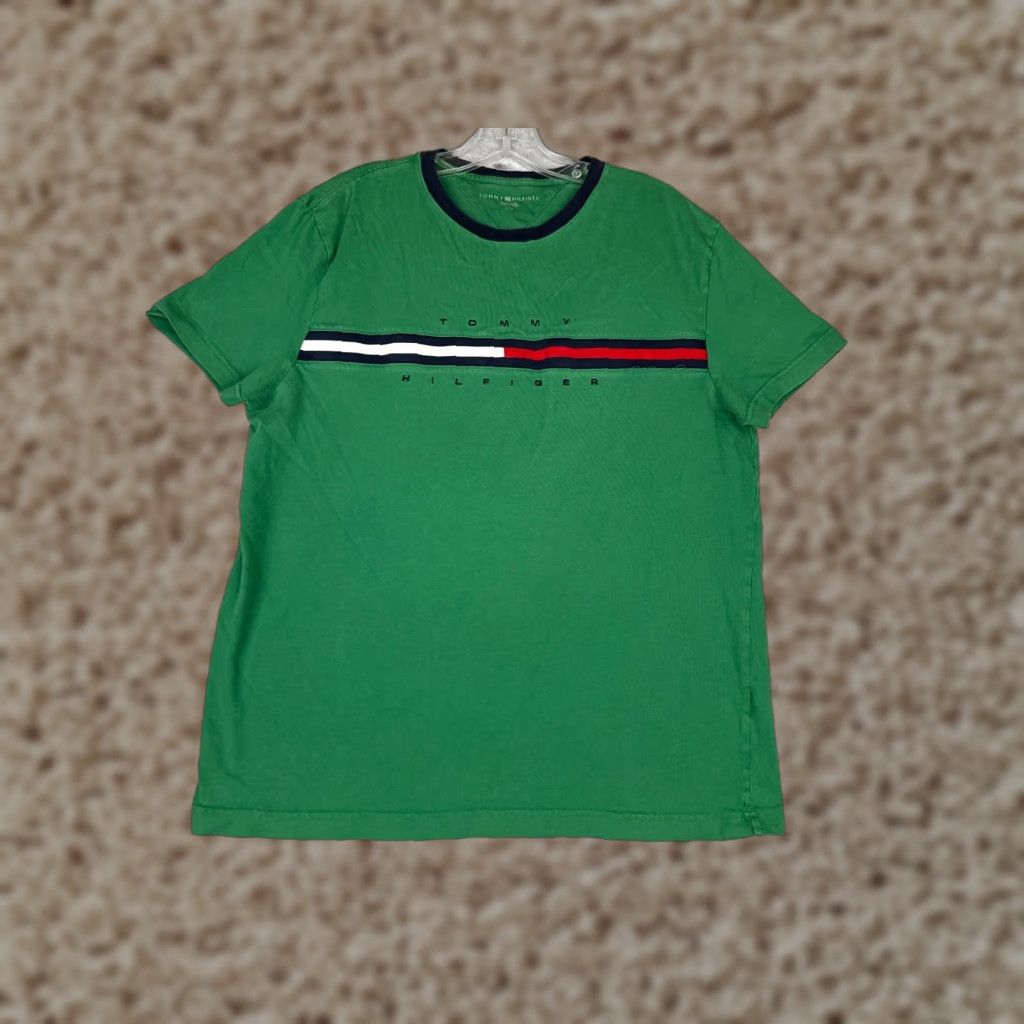 Tommy Hilfiger Tommy Hilfiger Shirt Adult Large Green 100% Cotton Crew Neck Short Sleeve READ Size US L / EU 52-54 / 3 - 1 Thumbnail