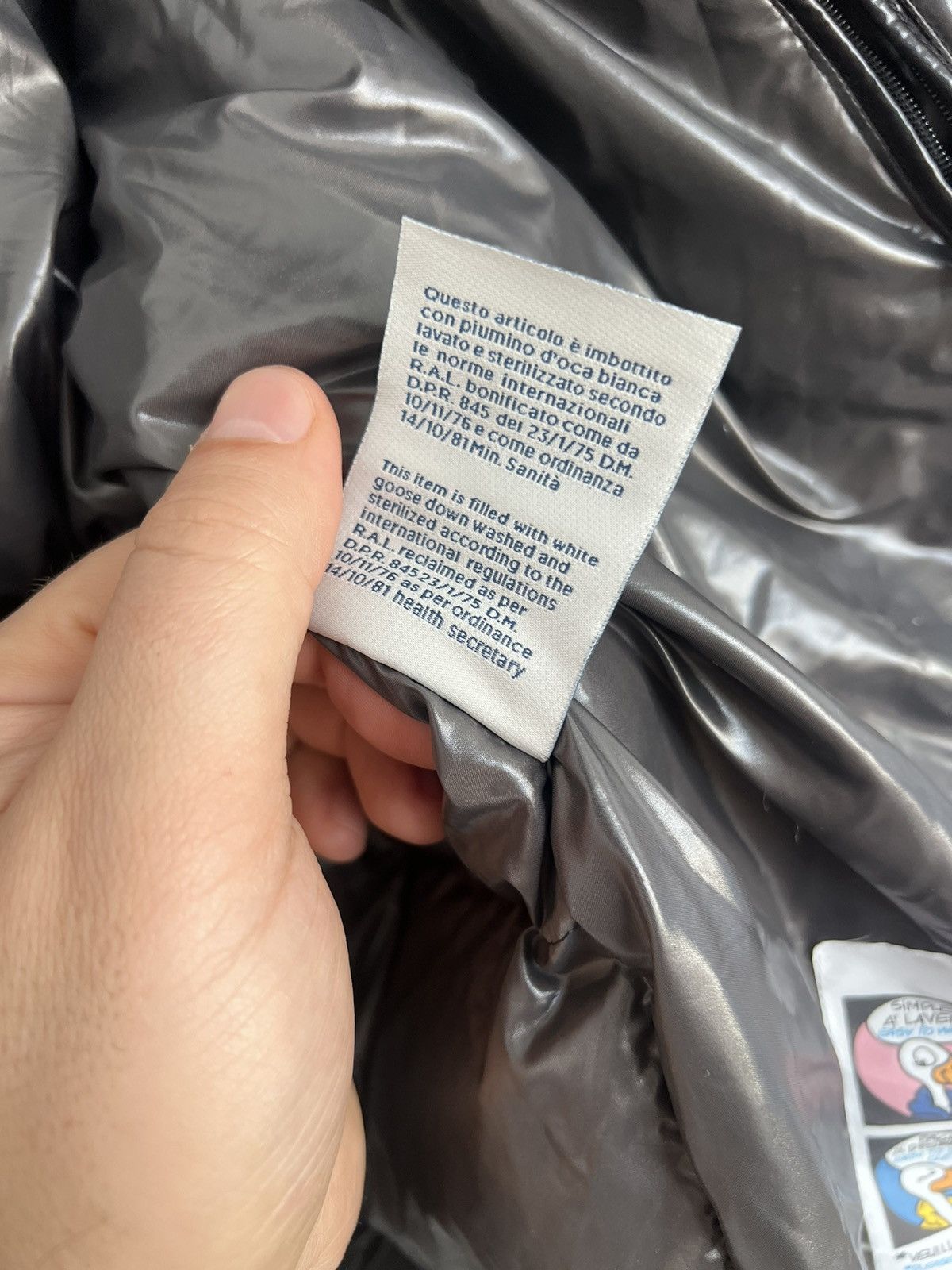Moncler Maya Giubbotto size 3 Size US L / EU 52-54 / 3 - 16 Thumbnail