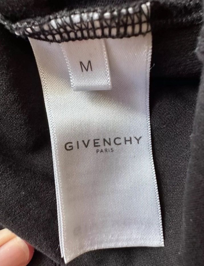 Givenchy Givenchy Shark Short Sleeve2412-Nextarrow Size US M / EU 48-50 / 2 - 5 Thumbnail