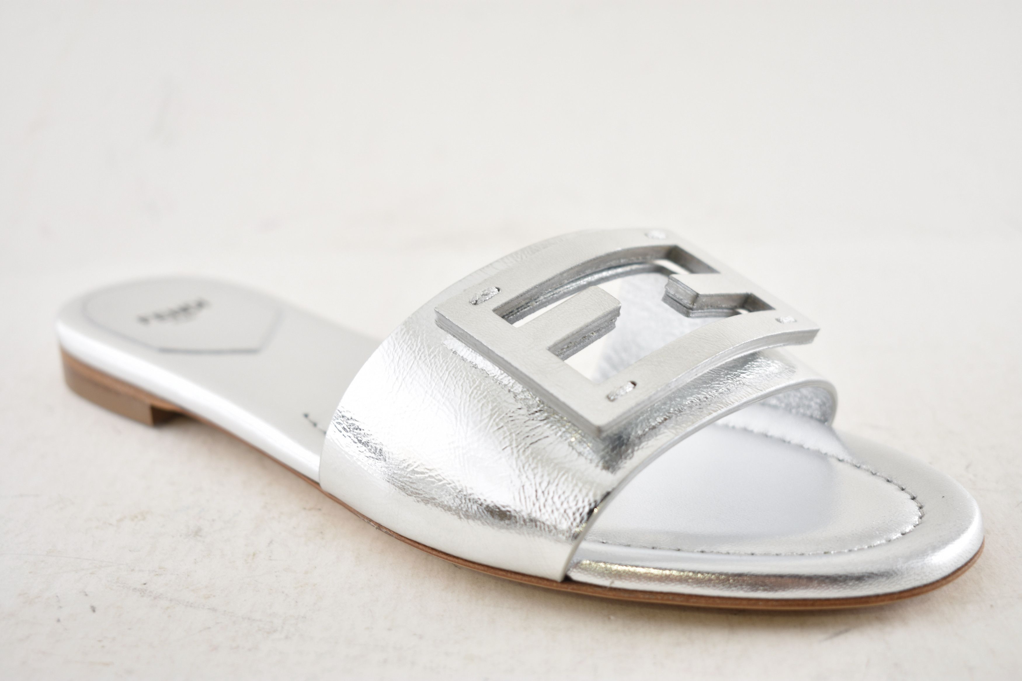 Fendi Fendi Baguette Leather FF Logo Slide Flat Flop Sandal 39 Size US 9 / IT 39 - 6 Thumbnail