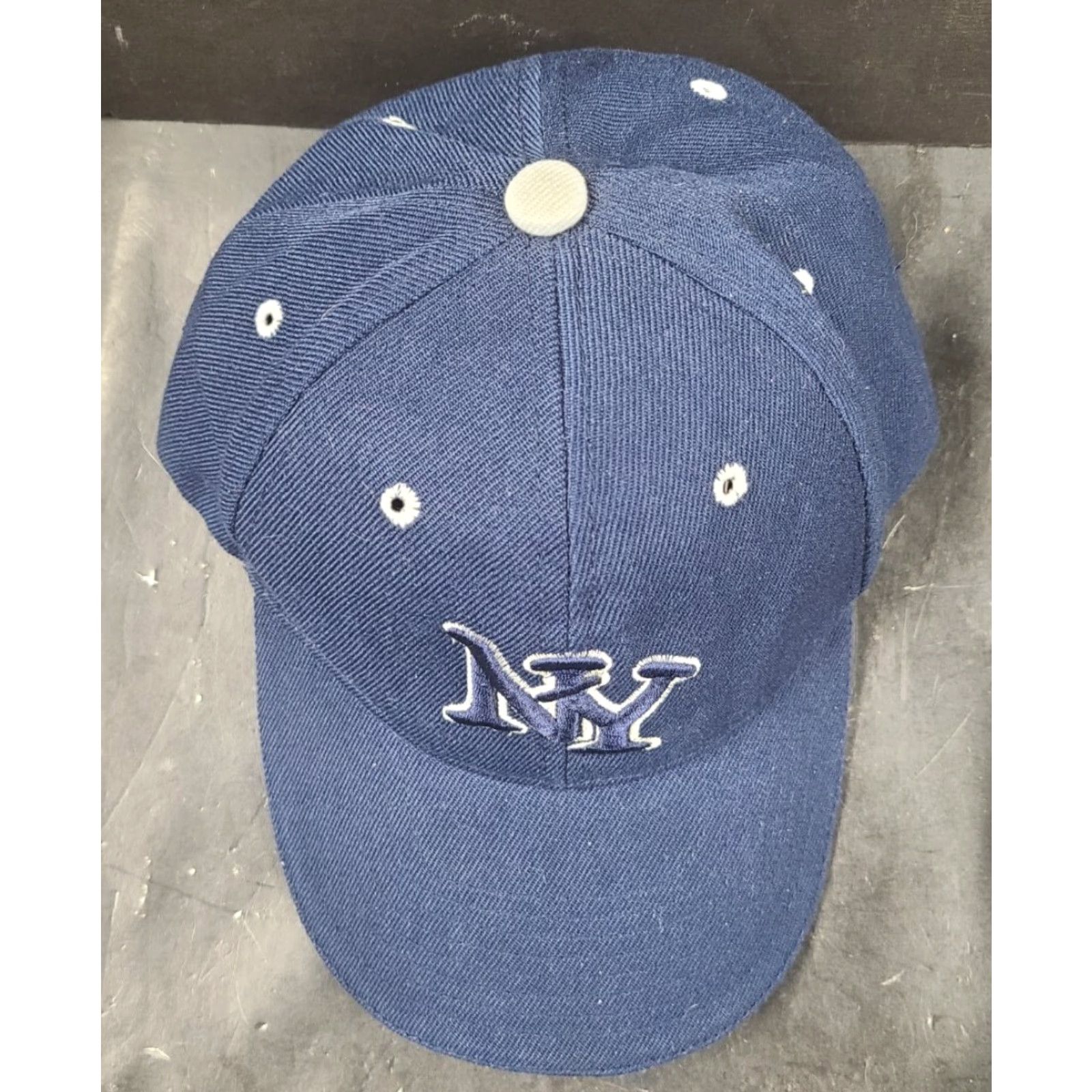 Vintage VINTAGE NY Hat New York Hat Hook And Loop Embroidered Baseball Cap Navy Blue Size ONE SIZE - 3 Thumbnail