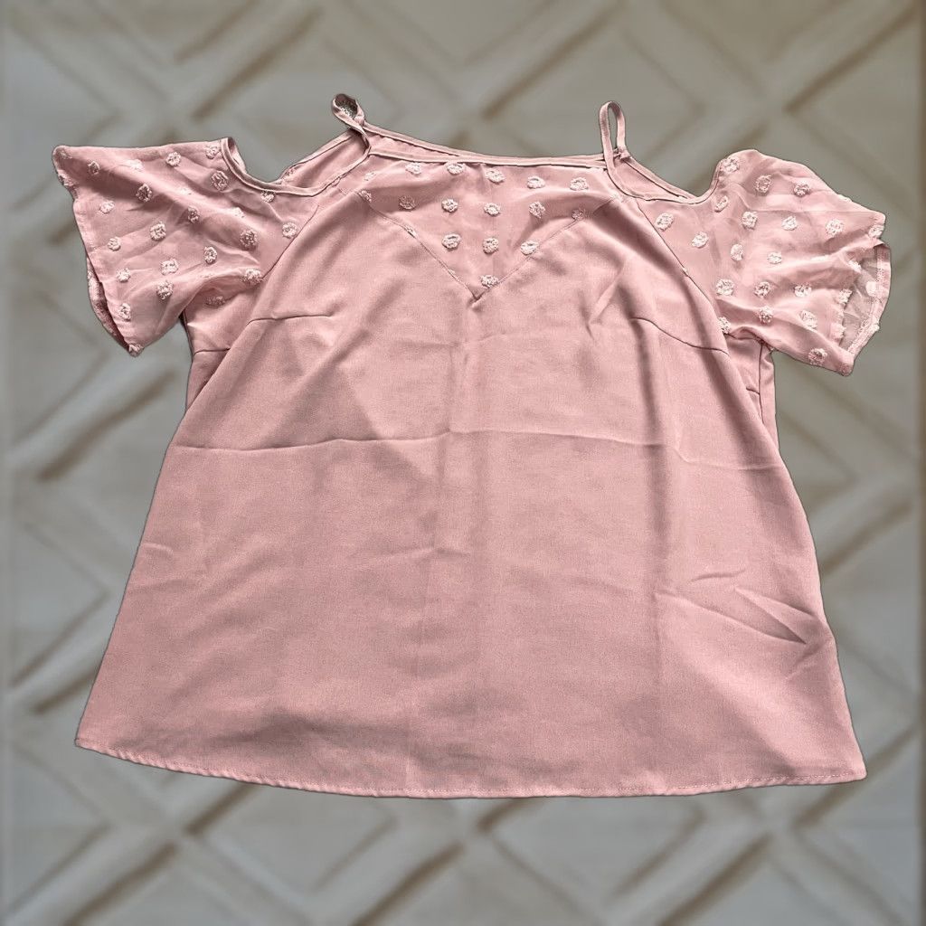 Shein SheIn Blouse Shirt Womens 2XL Pink Chiffon Cold Shoulder Short Sleeve - Lightweight, Casual, Breathable, Regular Fit Size XXL / US 16-18 / IT 52-54 - 1 Thumbnail
