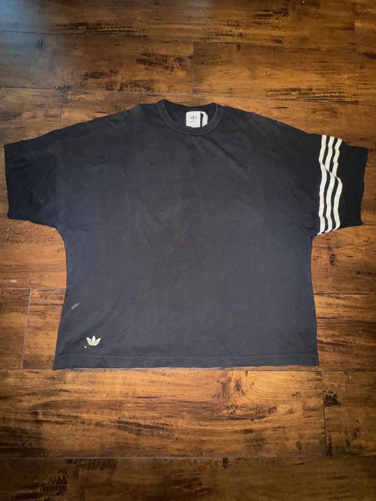Adidas Adidas tee Size US XL / EU 56 / 4 - 1 Thumbnail