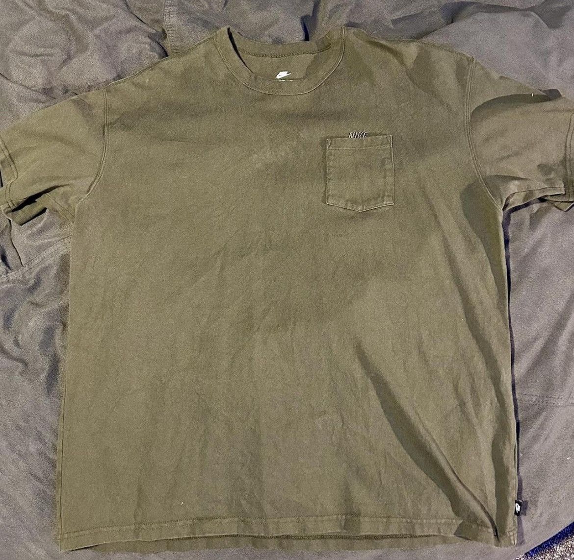 Nike 2 Nike Short Sleeve T-shirts, 2 Long Sleeve T-shirts Size US XL / EU 56 / 4 - 1 Thumbnail