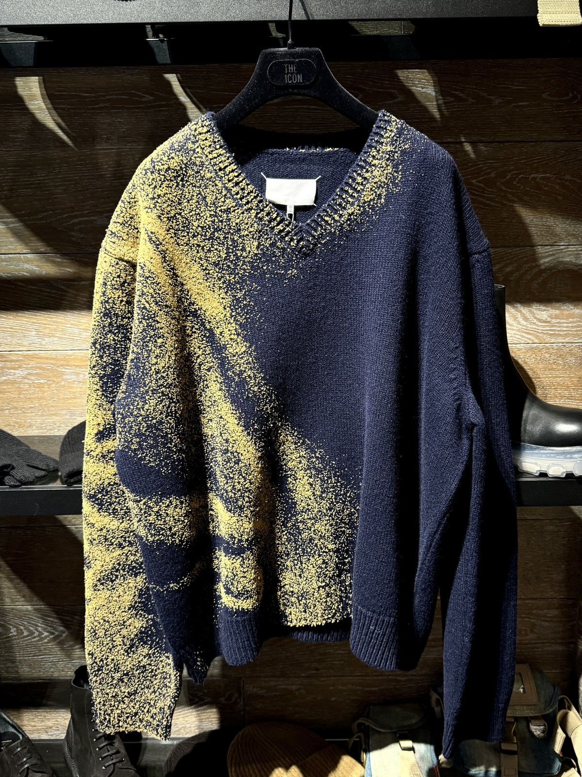 image of Last Size Maison Margiela Flocked V-Neck Sandstorm Sweater in Blue, Men's