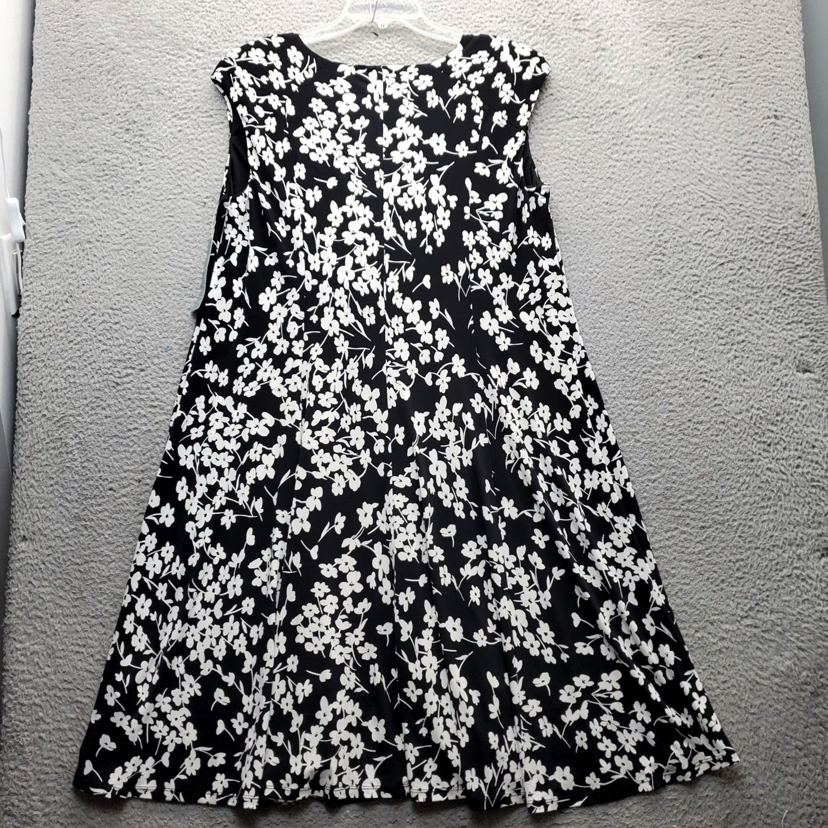 Vintage London Times Dress Women 2X Multi Floral Stretch Sleeveless Pullover Fit & Flare V-Neck Casual Knee Length Size XXL / US 16-18 / IT 52-54 - 2 Thumbnail