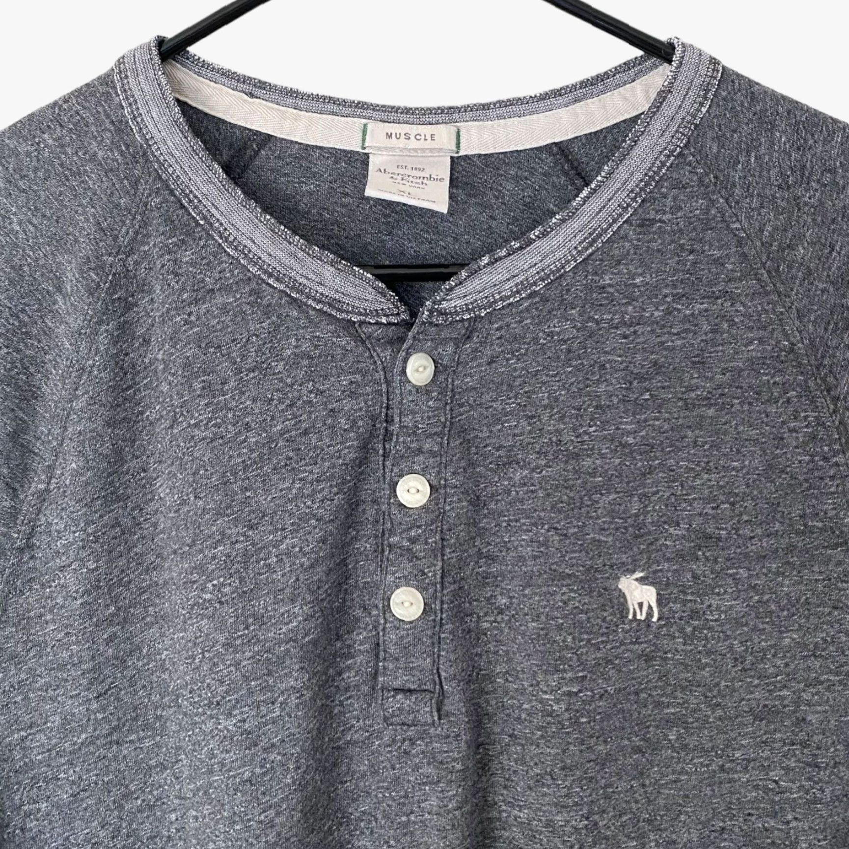 Abercrombie & Fitch Abercrombie & Fitch Henley Shirt Gray Men Long-Sleeve XL Muscle Fit | Logo | Cotton Polyester Size US XL / EU 56 / 4 - 5 Thumbnail