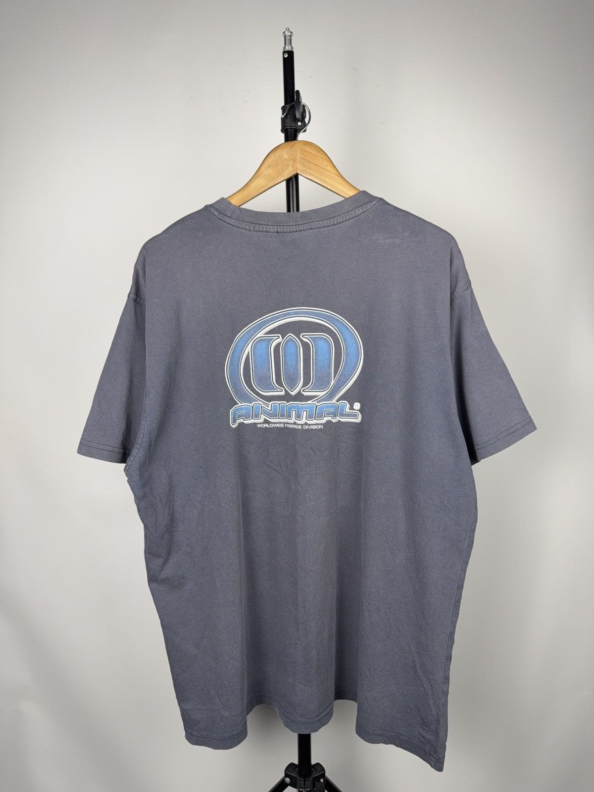 Vintage 90s Animal Worldwide Freeride Division Graphic T-Shirt XL Size US XXL / EU 58 / 5 - 1 Thumbnail