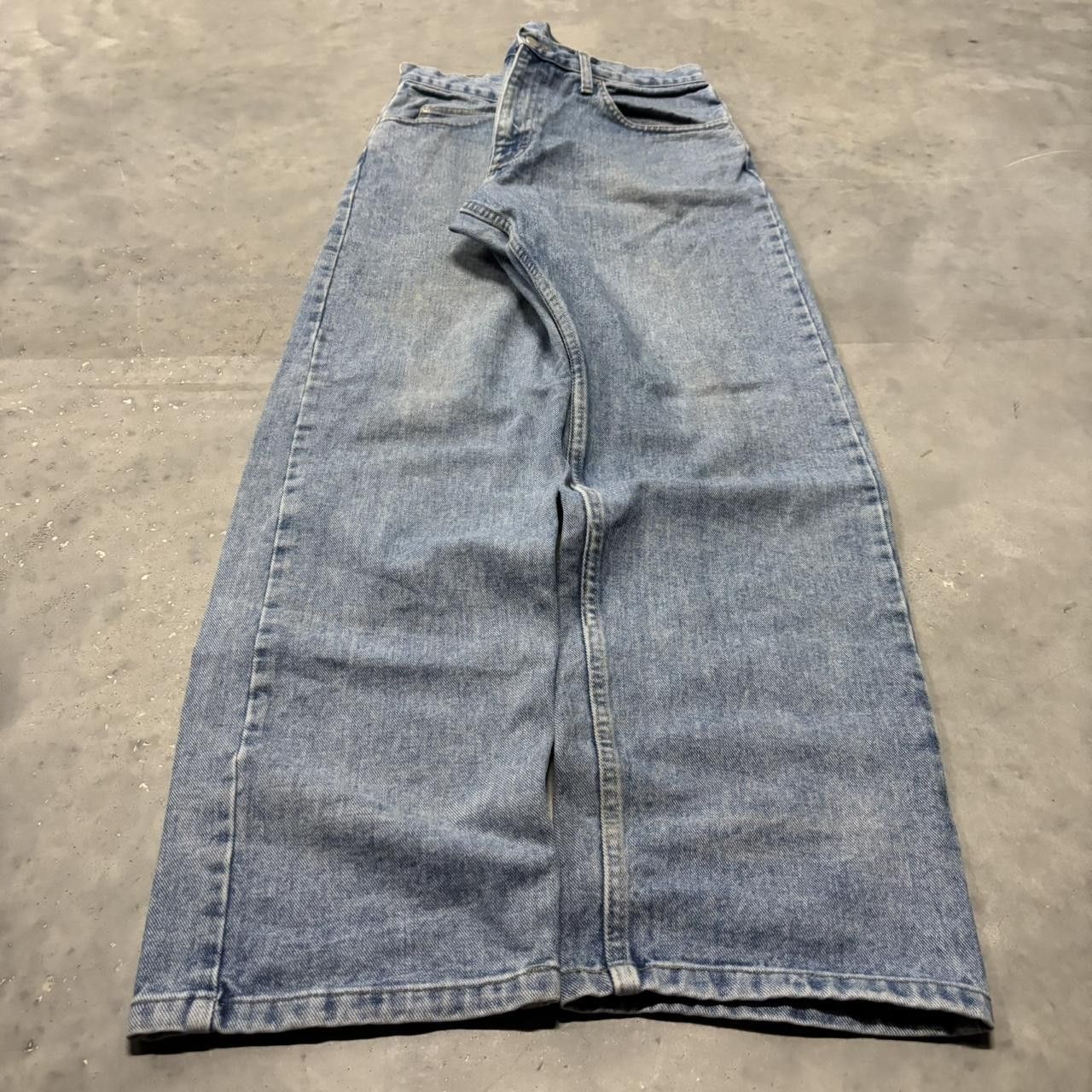 Japanese Brand × Vintage Crazy Vintage Y2K/2000s Light Wash Essential Denim Jeans! Size US 33 - 3 Thumbnail