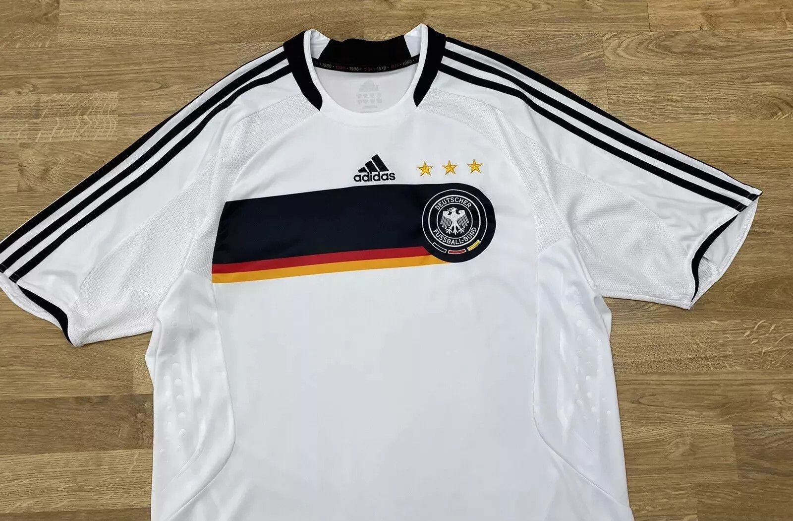 Adidas VINTAGE NATIONAL TEAM GERMANY 2008 2009 HOME JERSEY SOCCER Size US XL / EU 56 / 4 - 3 Thumbnail