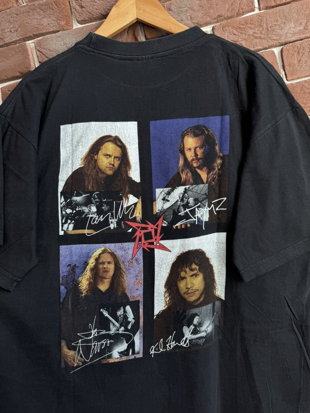 Band Tees Metallica Albums Parking Lot Metal Band 90s Vintage T-Shirt Size US L / EU 52-54 / 3 - 6 Thumbnail