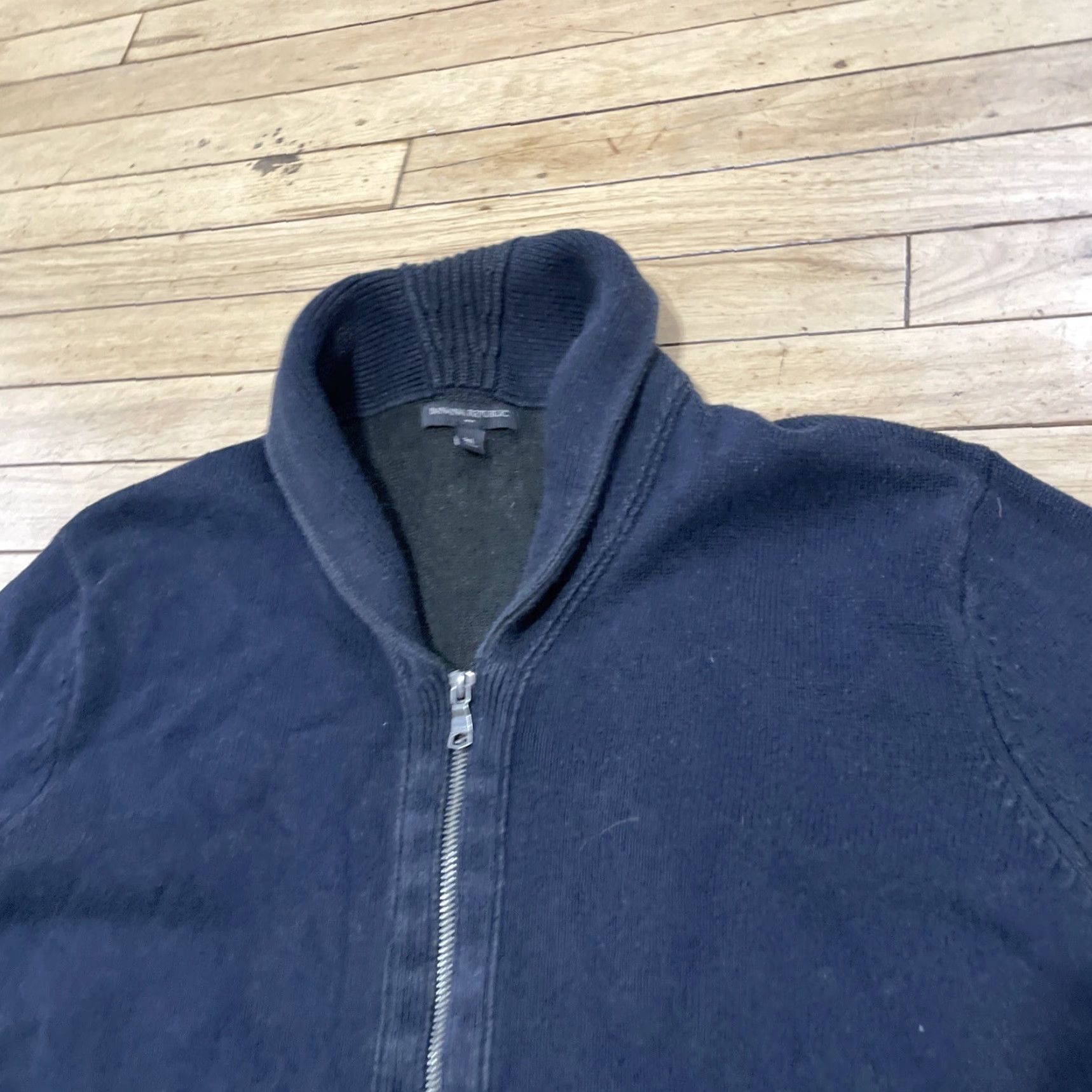 Banana Republic VINTAGE Banana Republic Cardigan Men XL Navy Blue Shawl Neck Full Zip Knit Sweater Golf Size US XL / EU 56 / 4 - 3 Thumbnail