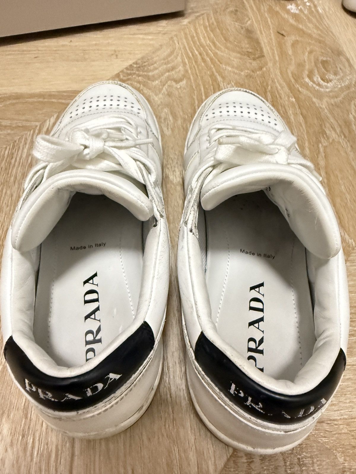 Prada PRADA Downtown Leather Sneaker in White Size US 7.5 / EU 40-41 - 7 Thumbnail