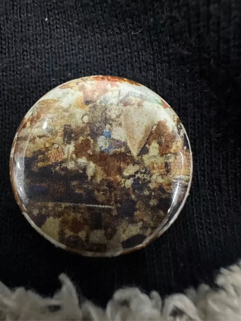 Enfants Riches Deprimes Enfants Riches Deprimes Cross oil painting PIN medal sweats Size US S / EU 44-46 / 1 - 3 Thumbnail
