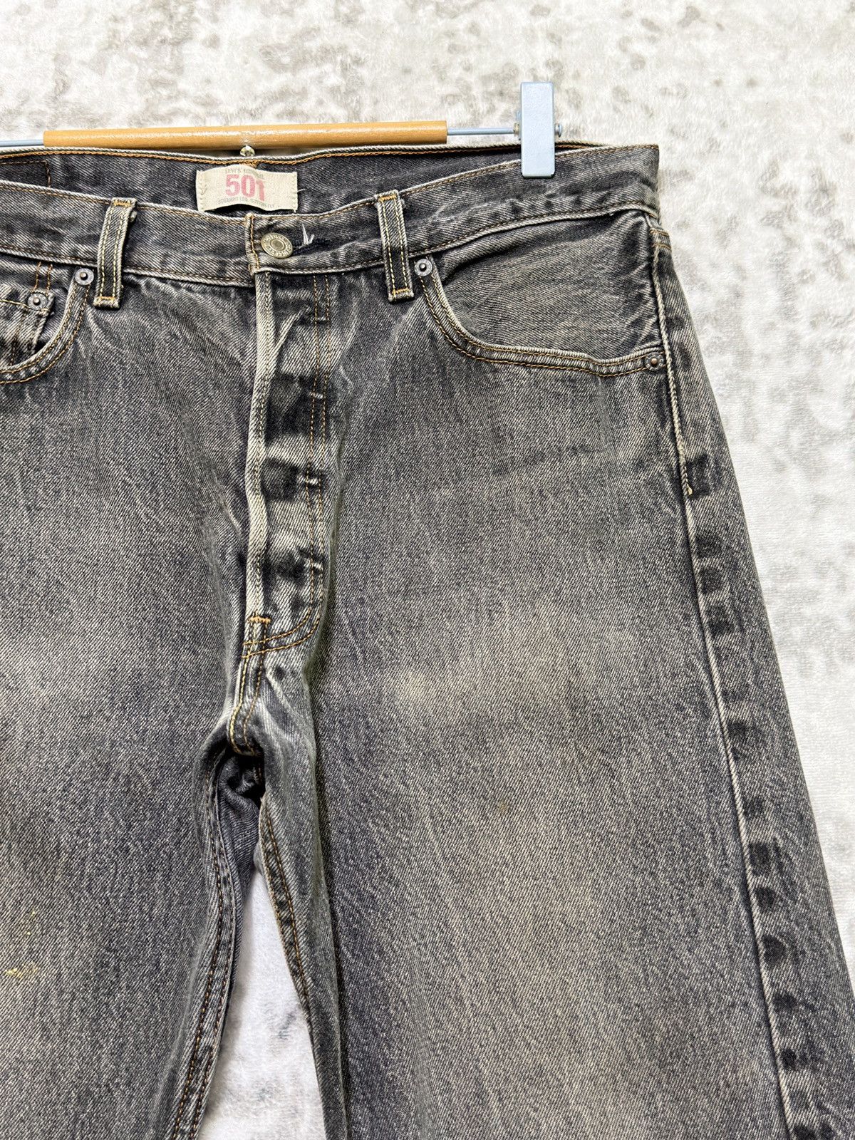Levi's Vintage Levi’s 501 Straight Leg Faded Black Distressed Denim Size US 32 / EU 48 - 5 Thumbnail