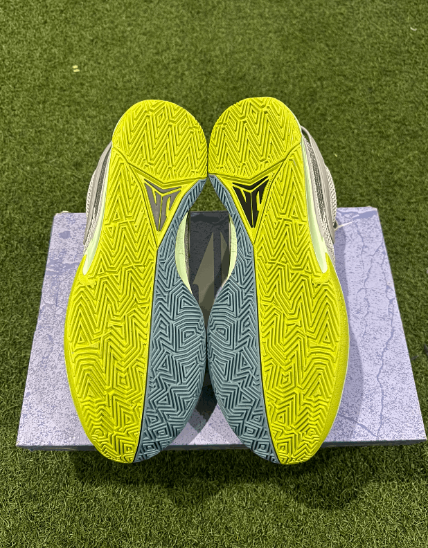 Nike Nike Ja Morant 1 Light Silver Granite, Size 10.5 Size US 10.5 / EU 43-44 - 4 Thumbnail