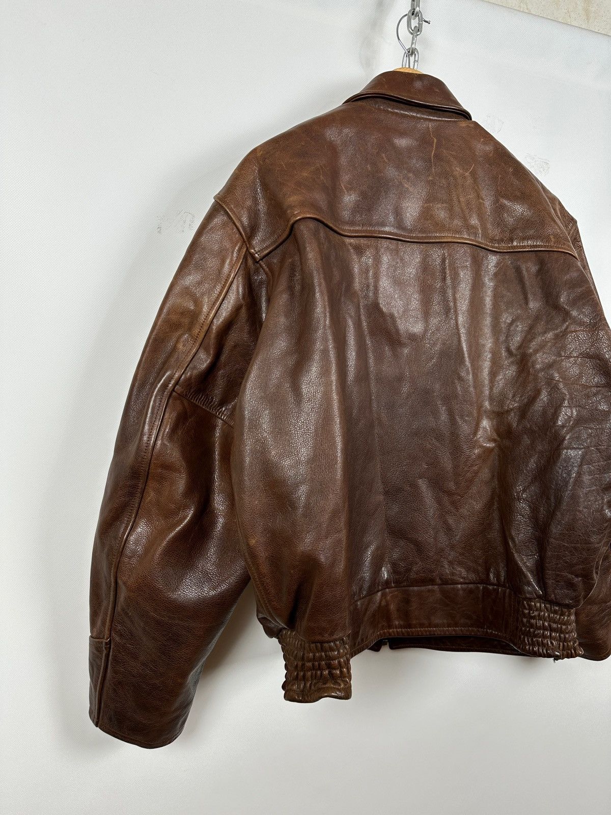 Chevignon Vintage Chevignon France A-2 Brown Heavy Leather Jacket Size US XL / EU 56 / 4 - 12 Thumbnail