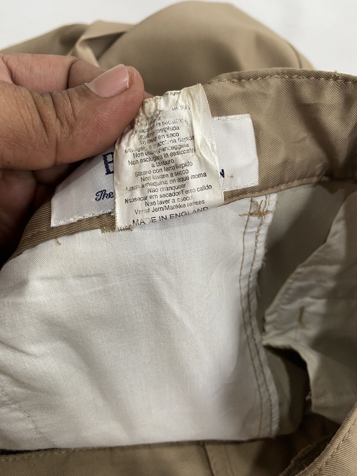 Burberry Combo Bundle Burberry pants mens & womens Size US 32 / EU 48 - 7 Thumbnail