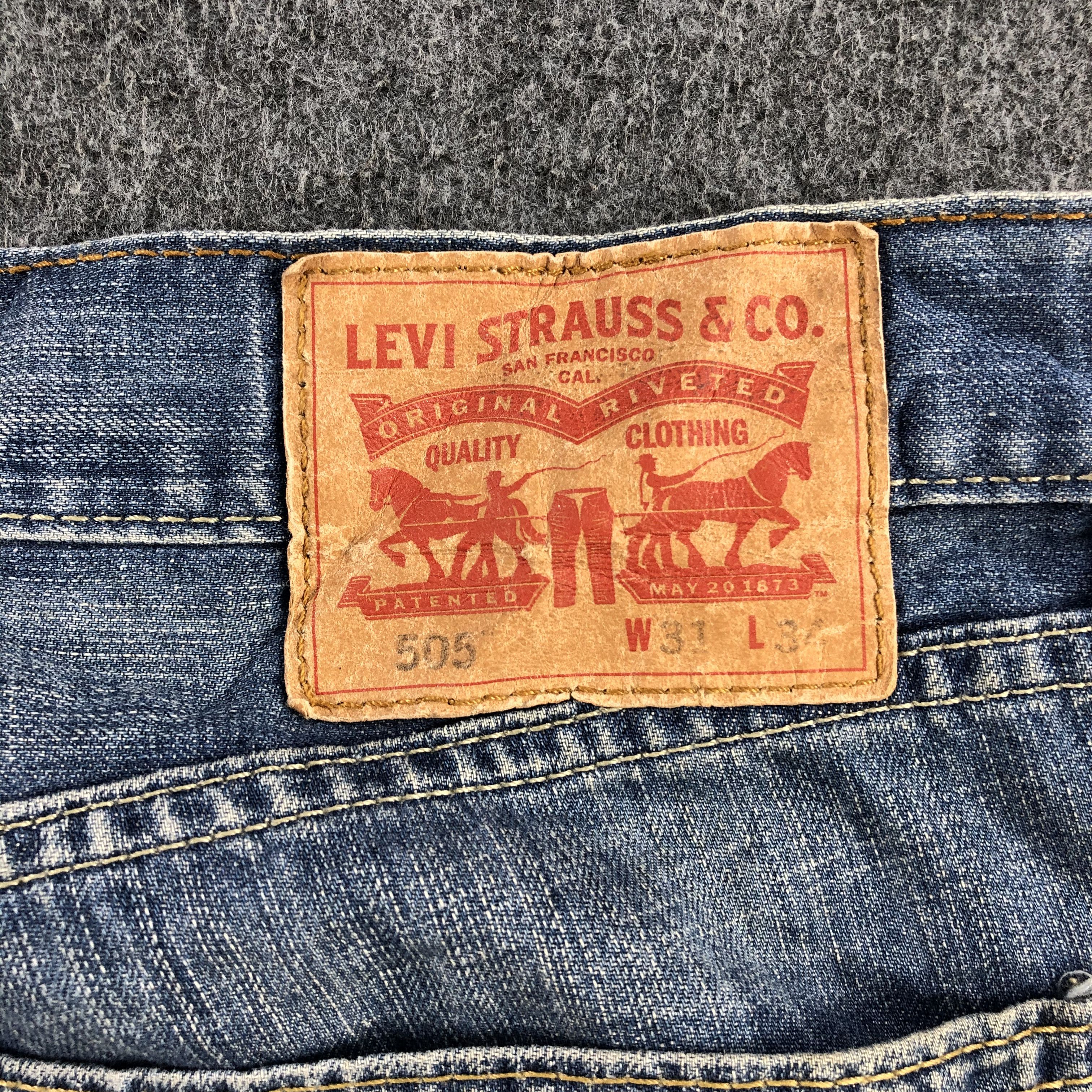 Levi's Vintage Blue Wash Levis 505 Jeans-J2171 Size US 33 - 5 Thumbnail