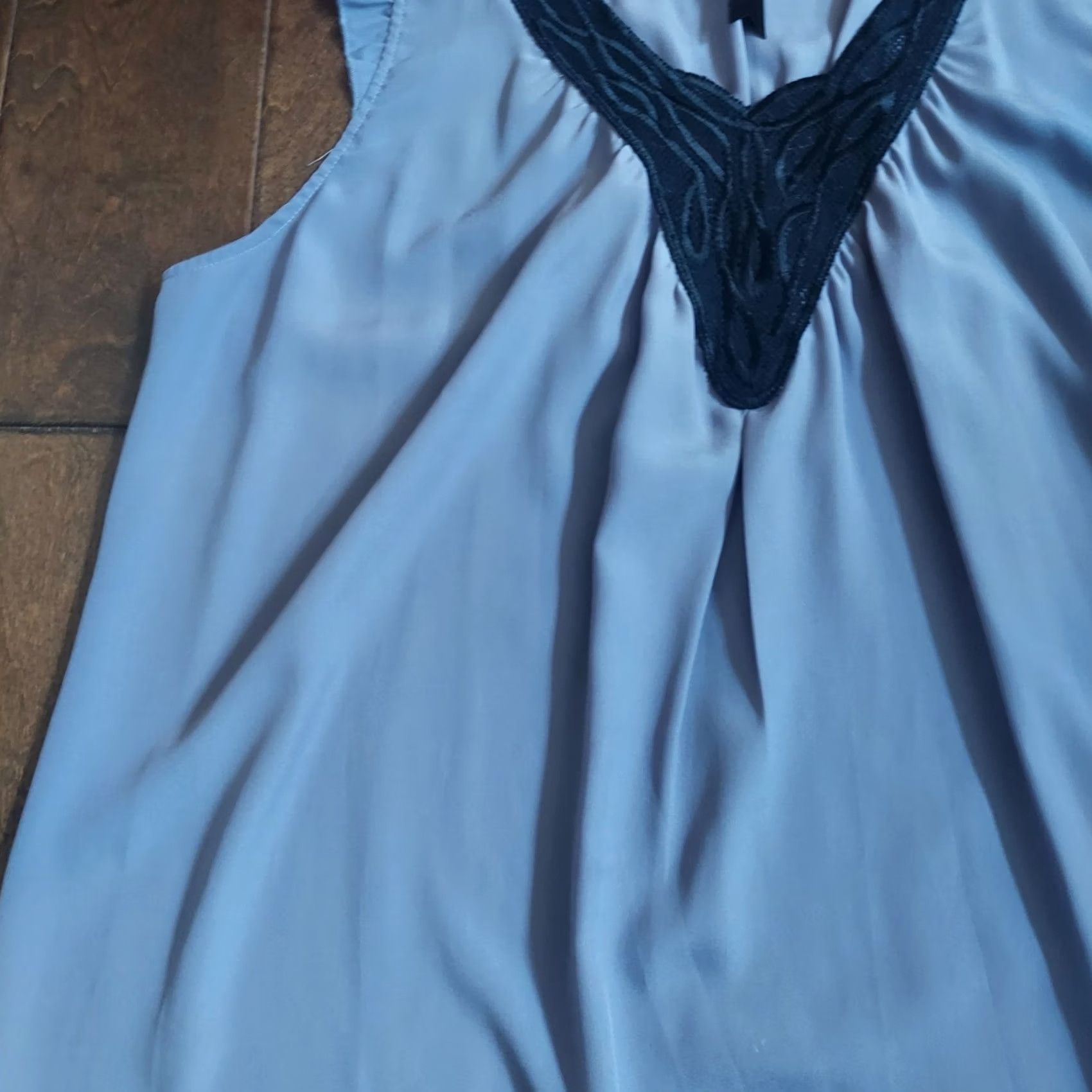 Brandblack Petticoat Alley Blouse - Blue Black Ruffle Sleeveless, L, Women, Polyester, Basic, Size L, Pre-owned, (Petticoat Alley) Size L / US 10 / IT 46 - 7 Thumbnail