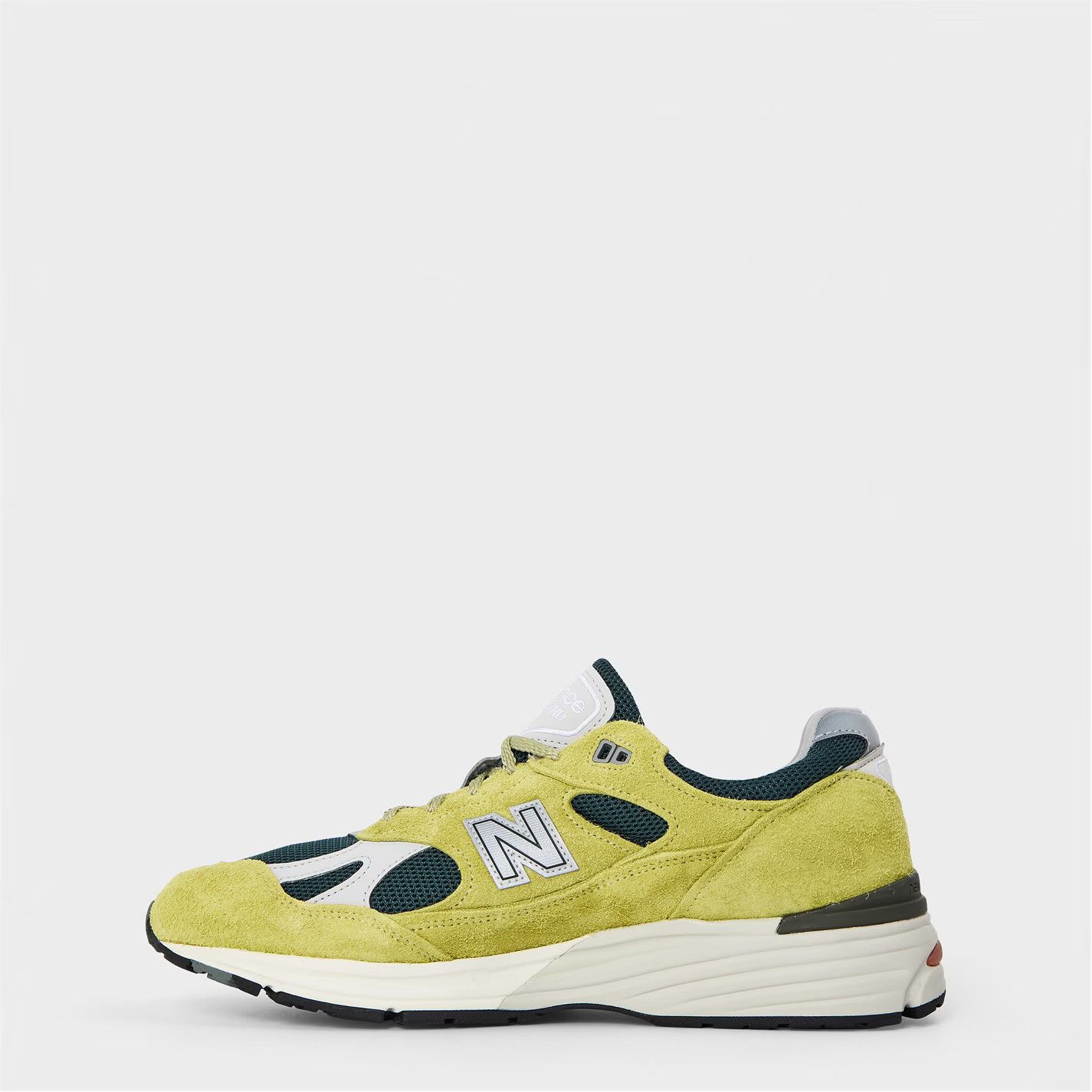 New Balance o1g2r1mq0426 991v2 Runners Sneakers in Multicolor Size US 12.5 / EU 45-46 - 6 Thumbnail
