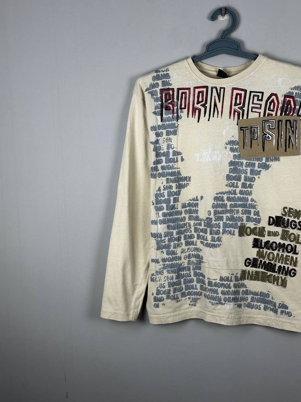 Japanese Brand Vintage Avant Garde Grunge Born To Sin T shirt Size US L / EU 52-54 / 3 - 2 Thumbnail