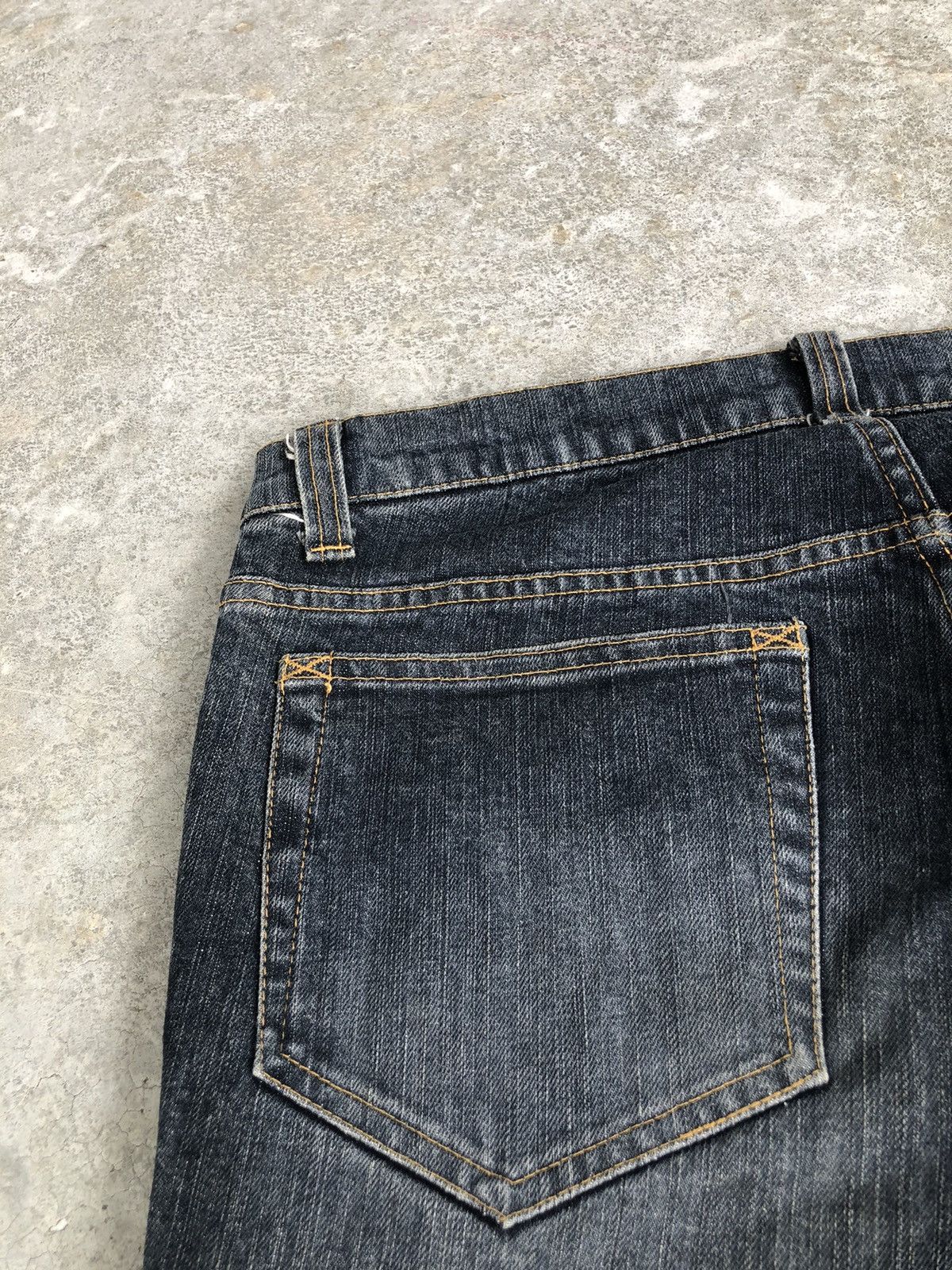 Tornado Mart Tornado Mart Flared Jeans Distressed Jeans Size US 32 / EU 48 - 18 Thumbnail