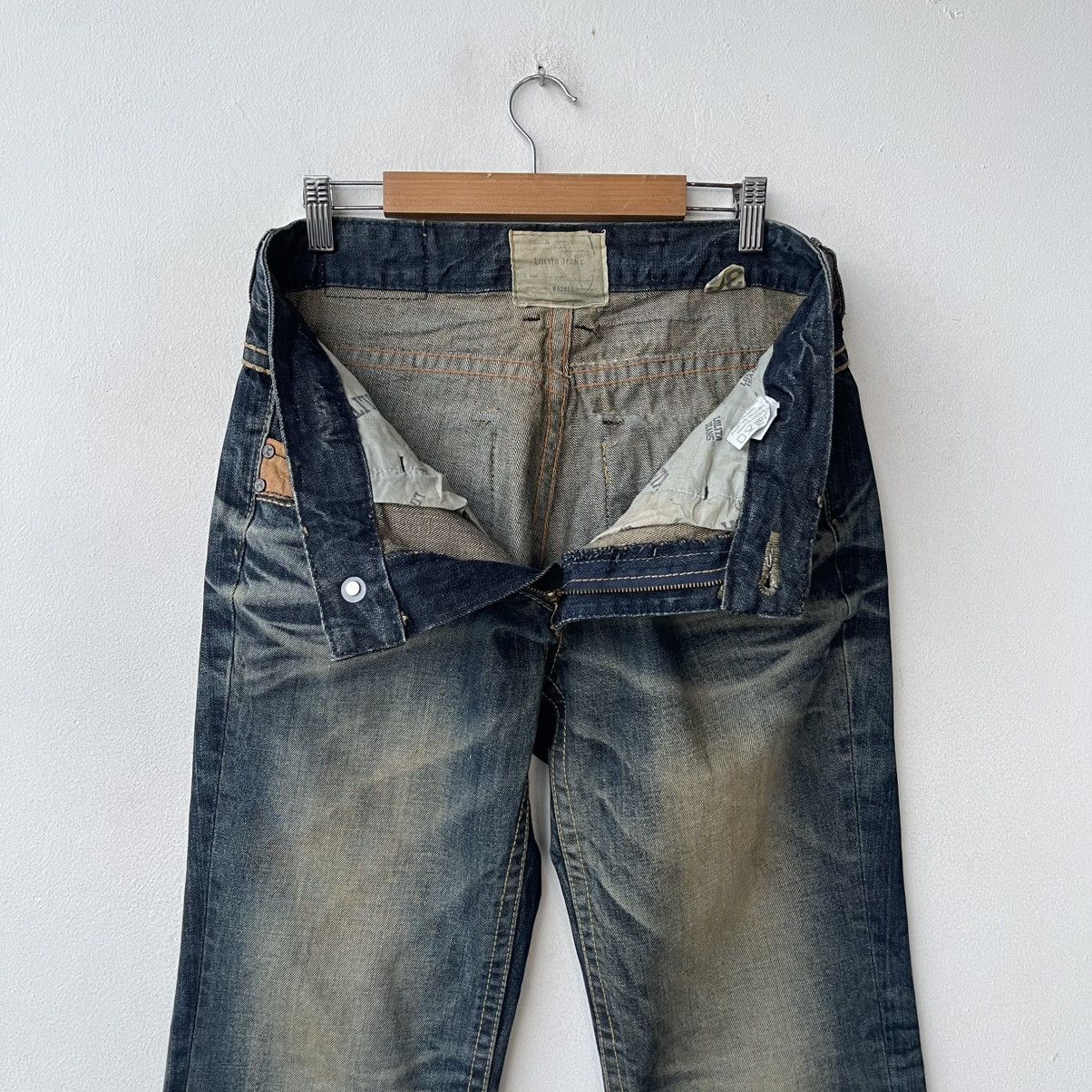 Lolita Jeans Archival Lolita Jeans Fleur-de-lis Suede Patchwork Denim Size US 30 / EU 46 - 14 Thumbnail