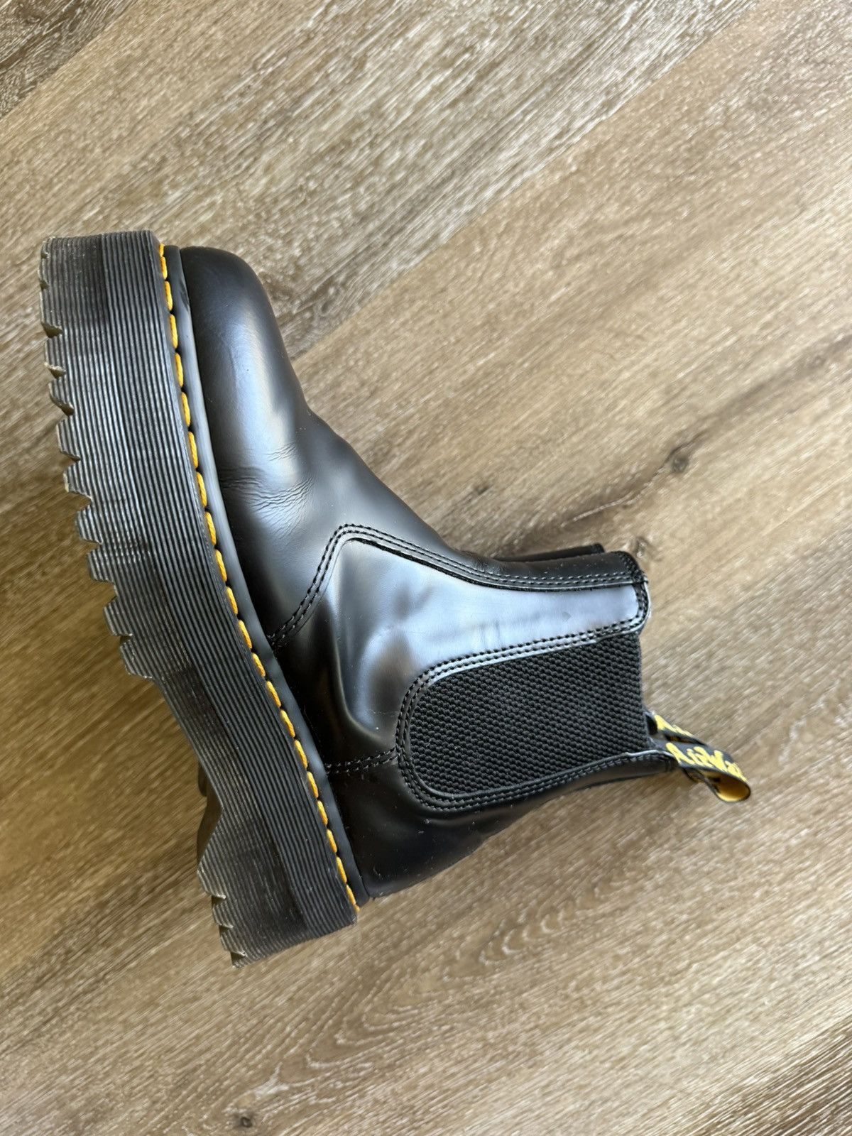 Dr. Martens Dr. Martens 2976 Platform Chelsea Boot Size US 8 / IT 38 - 7 Thumbnail