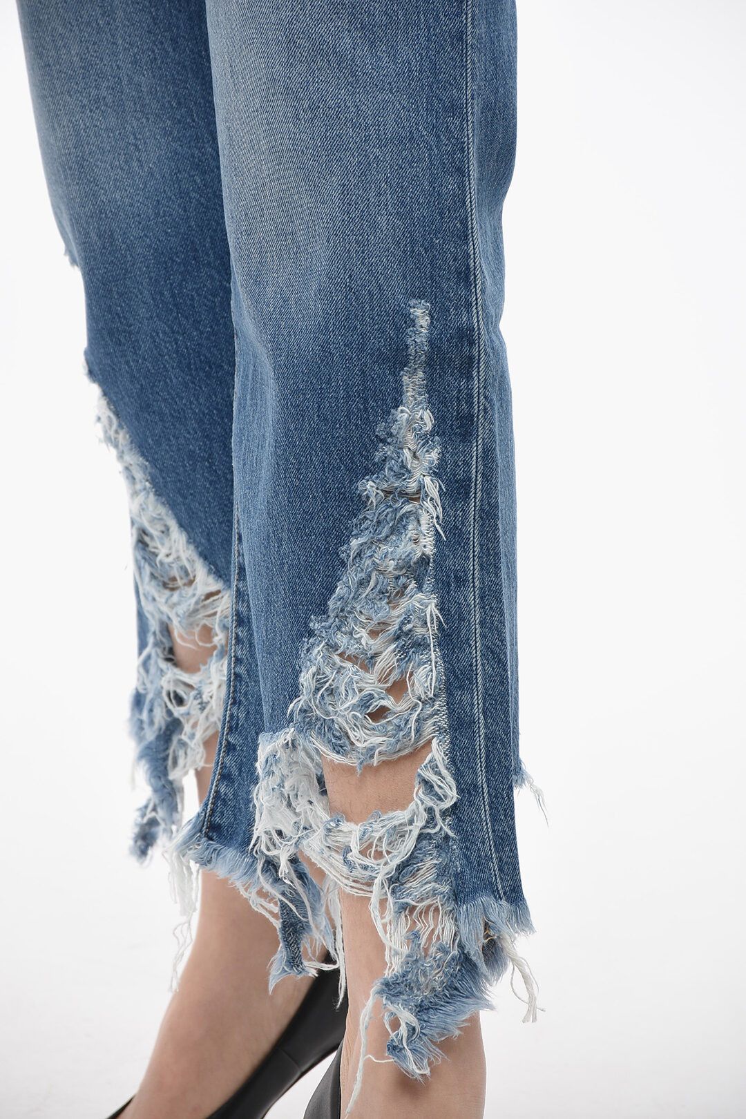 Stella McCartney og1mm0824 Cropped Fit Denims With Distressed Bottom in Blue Size 27" / US 4 / IT 40 - 3 Thumbnail