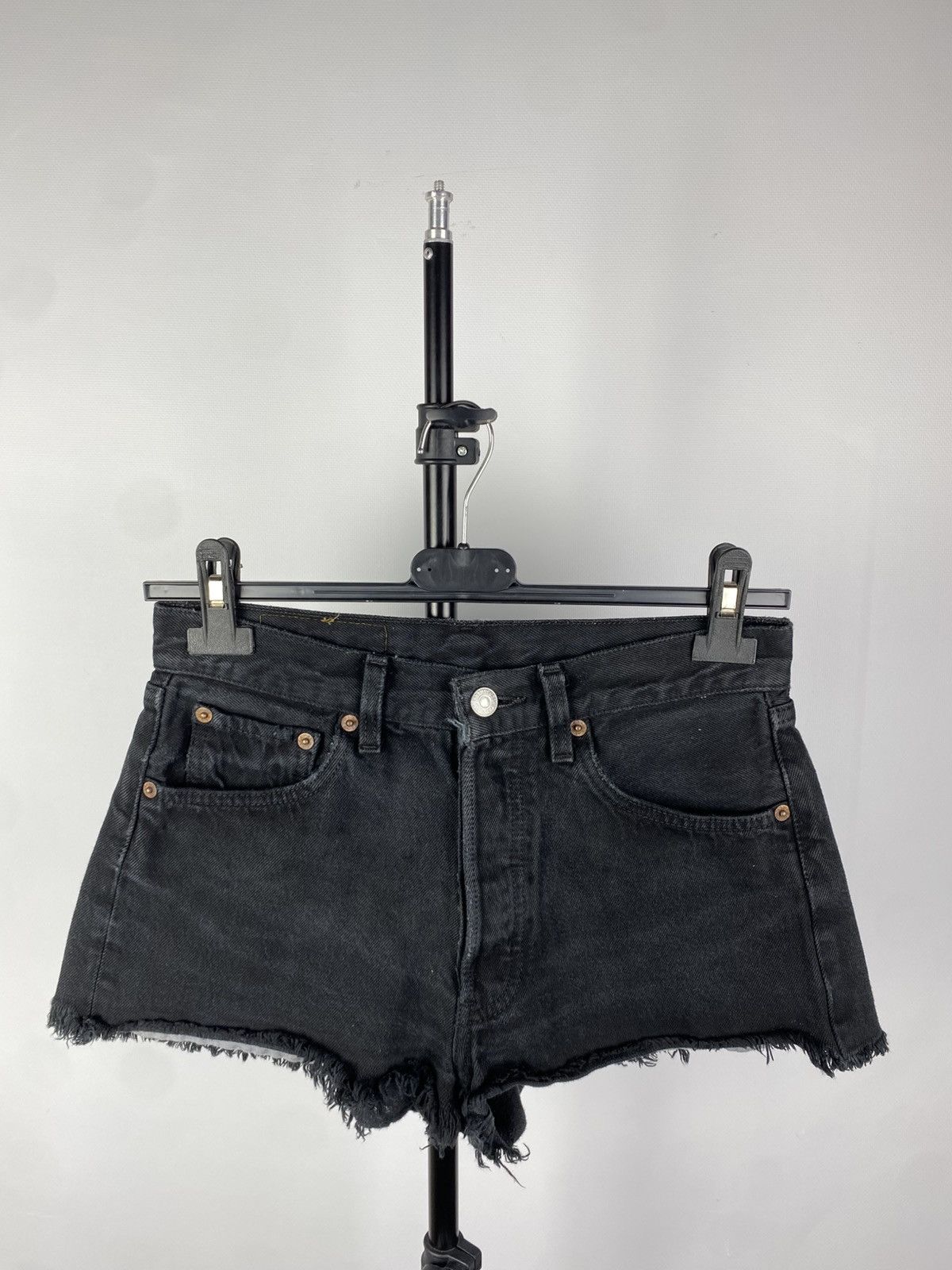 Levi's Vintage Clothing × Vintage Vintage 90s Levi’s Y2K Women’s Denim Shorts Size 28" / US 6 / IT 42 - 1 Thumbnail