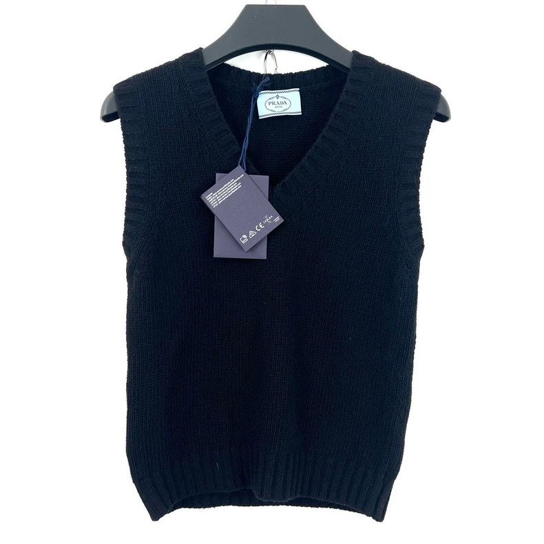 Prada Prada Size 38Black V-neck knitted vest 2505-Nextarrow Size US XS / EU 42 / 0 - 1 Thumbnail