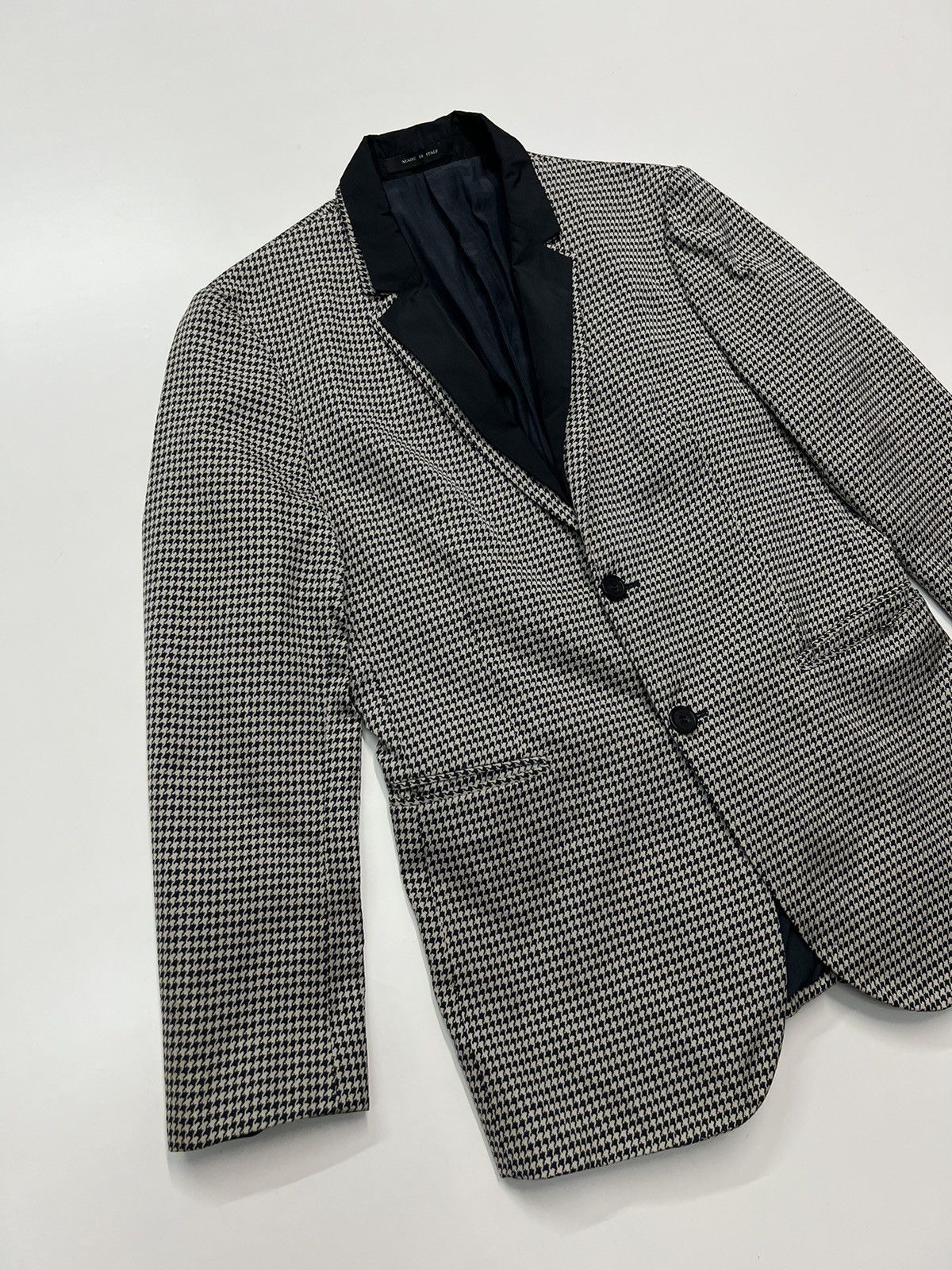 Emporio Armani 🔥EMPORIO ARMANI BLAZERS Size 44S - 2 Thumbnail