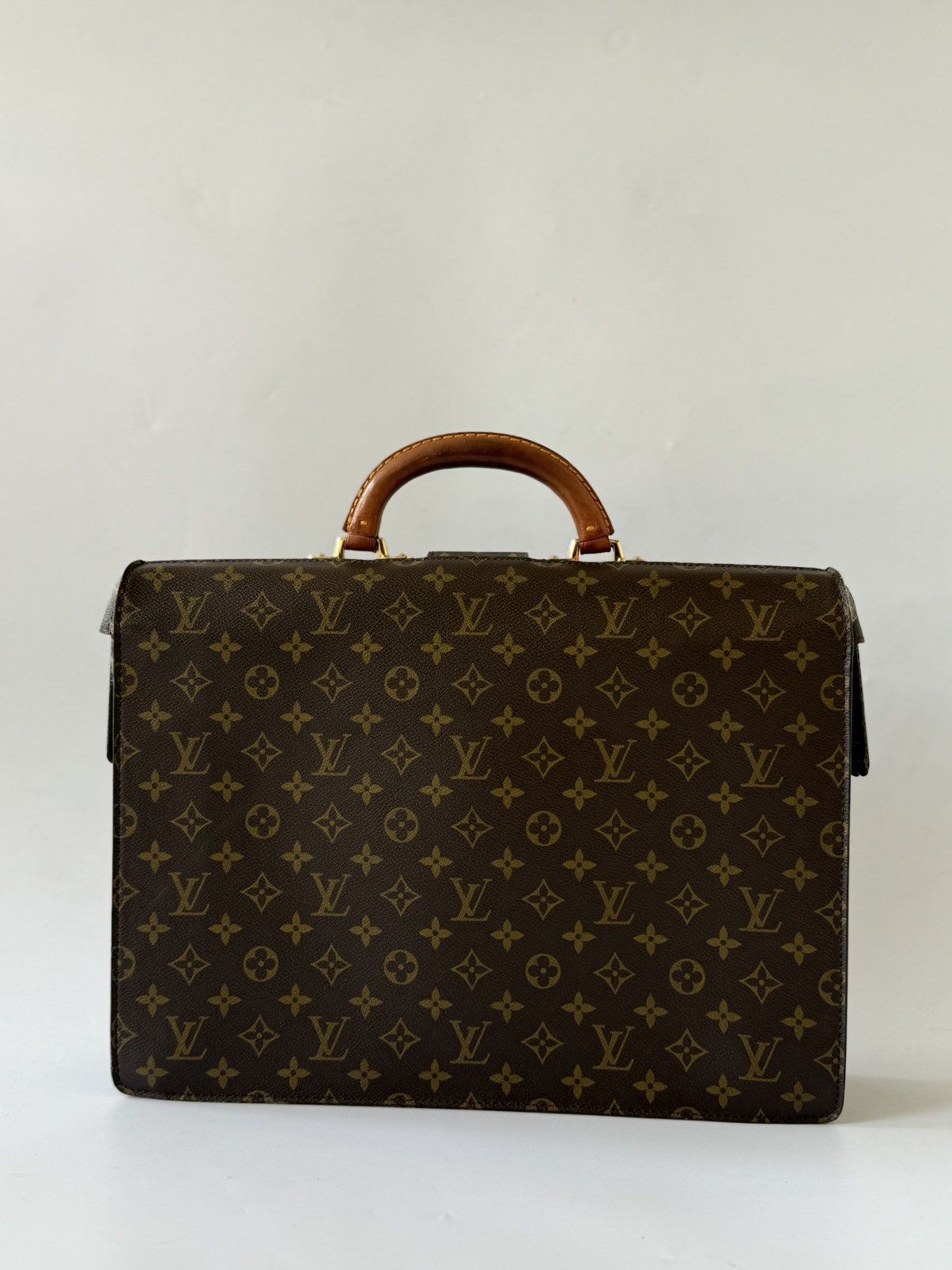 Louis Vuitton Louis Vuitton Monogram Serviette Fermoir Briefcase Bag Size ONE SIZE - 2 Thumbnail