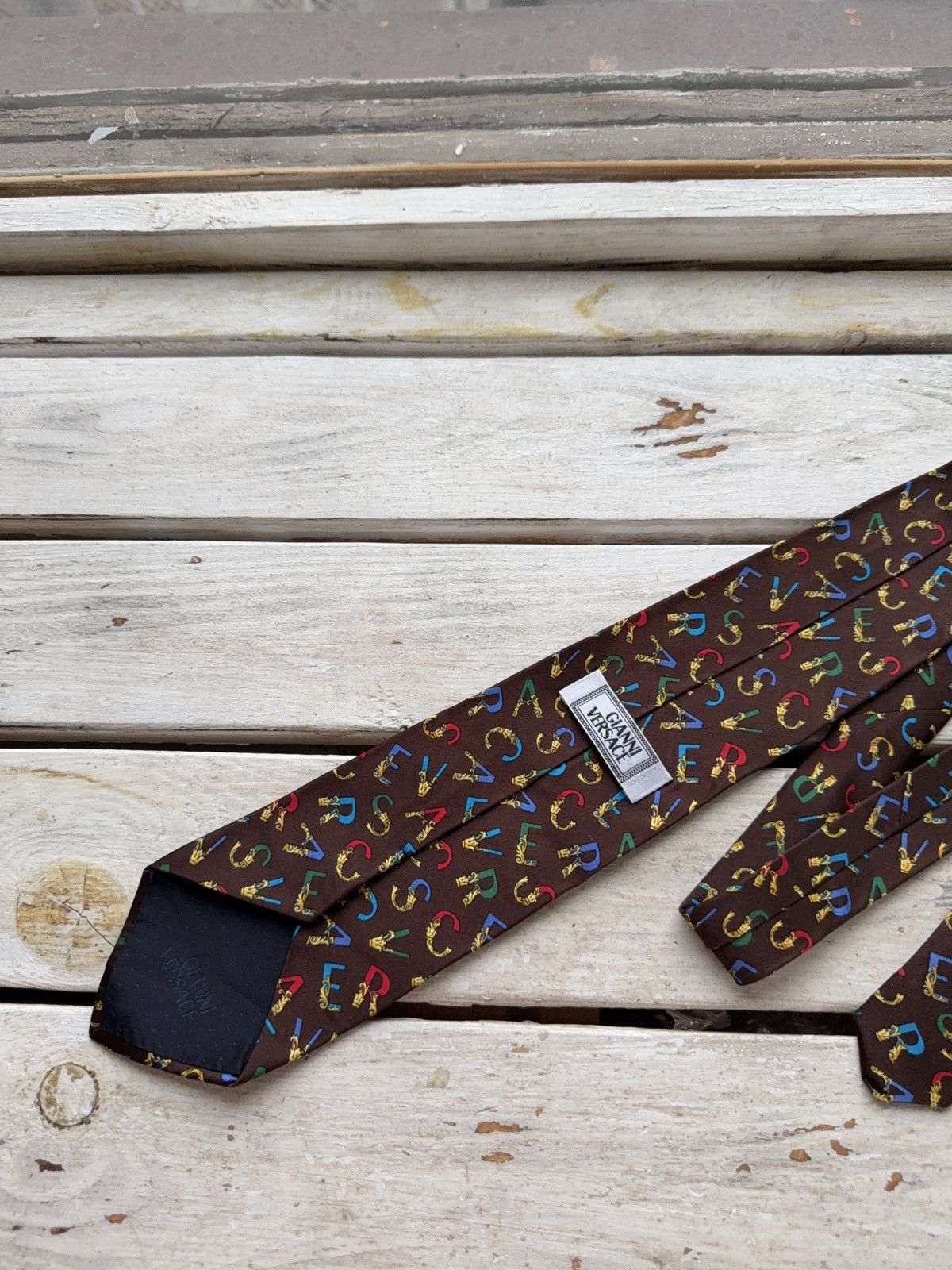 Versace Gianni Versace Silk Tie Brown Logo Print Colorful Letters Size ONE SIZE - 6 Thumbnail