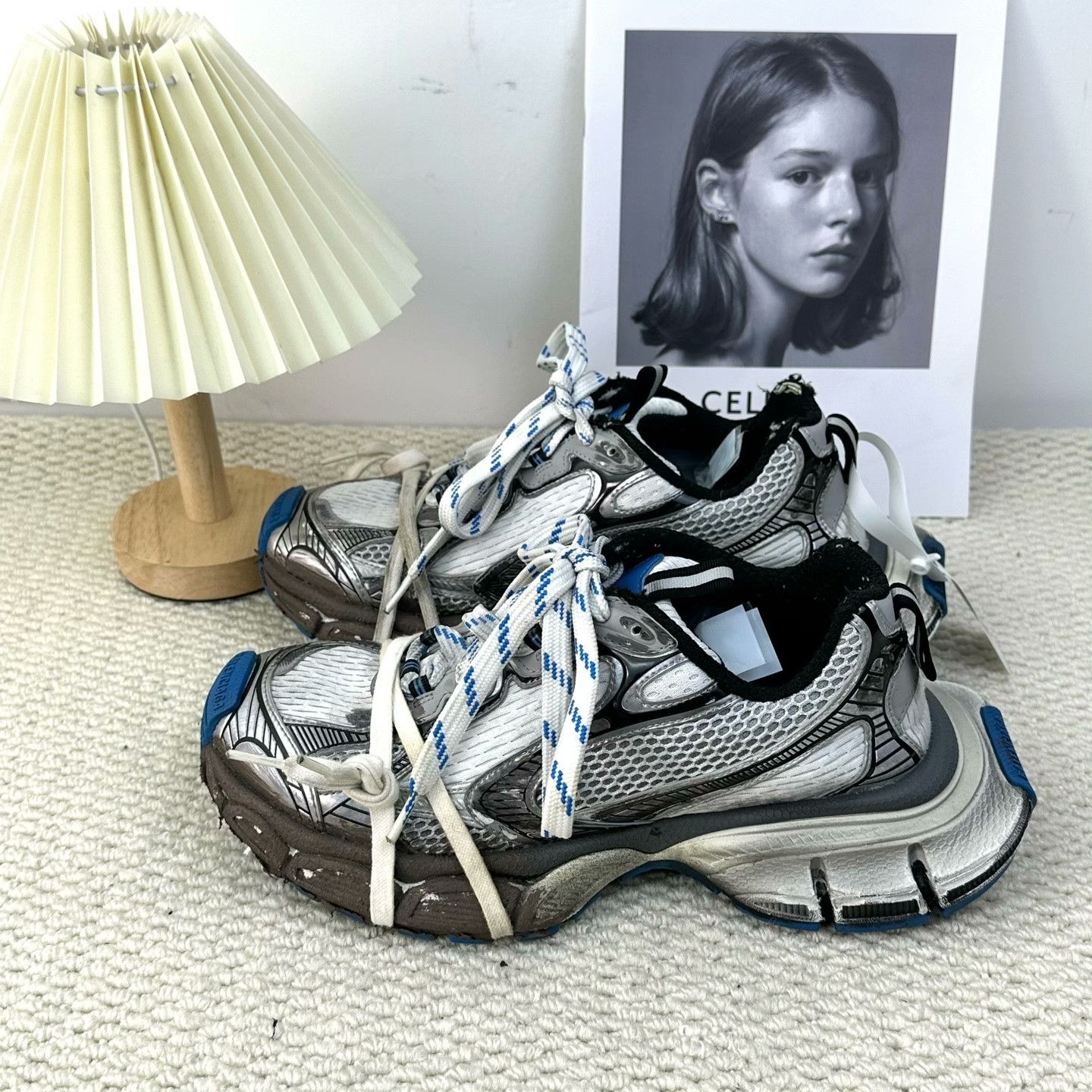 Balenciaga Balenciaga Mesh Lowtop Sneakers 8 Men Size US 8 / EU 41 - 1 Thumbnail