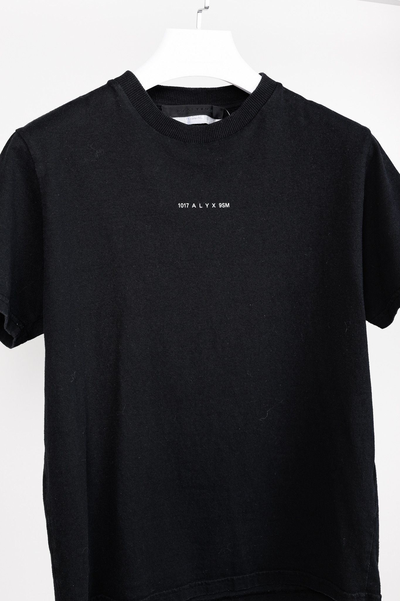 1017 ALYX 9SM 1017 ALYX 9SM AW20 Visual Reality Systems Short Sleeve Tee Size US S / EU 44-46 / 1 - 3 Thumbnail