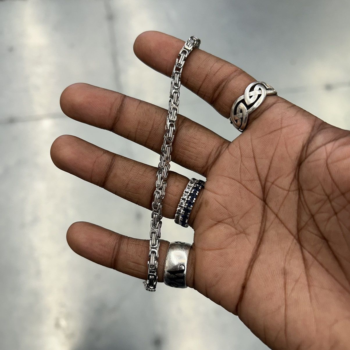 Vintage Y2K 2000s bike chain style link silver heavyweight bracelet Size ONE SIZE - 1 Thumbnail