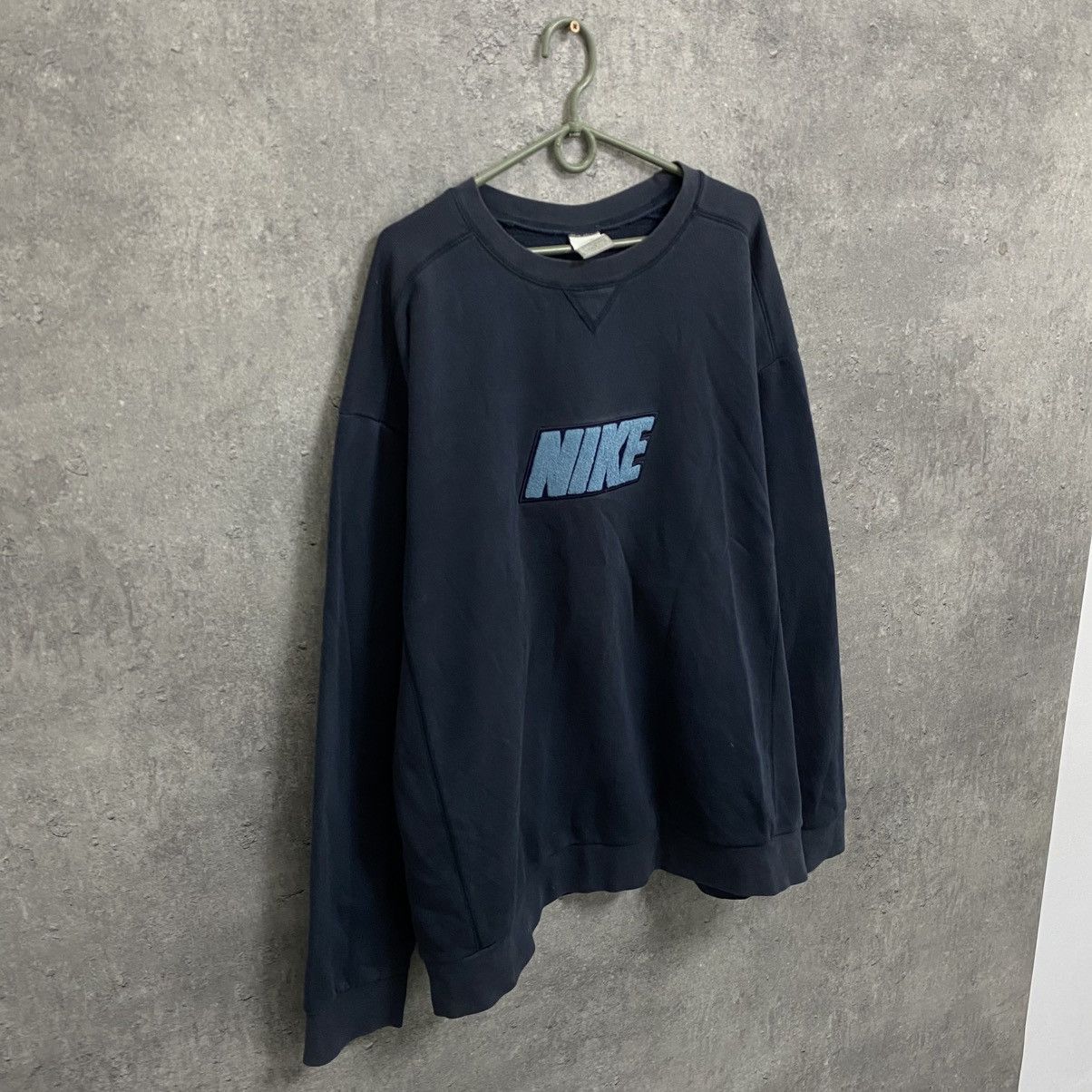 Nike Vintage Nike Sweatshirt Big Central Logo Swoosh Y2k Size US XXL / EU 58 / 5 - 3 Thumbnail